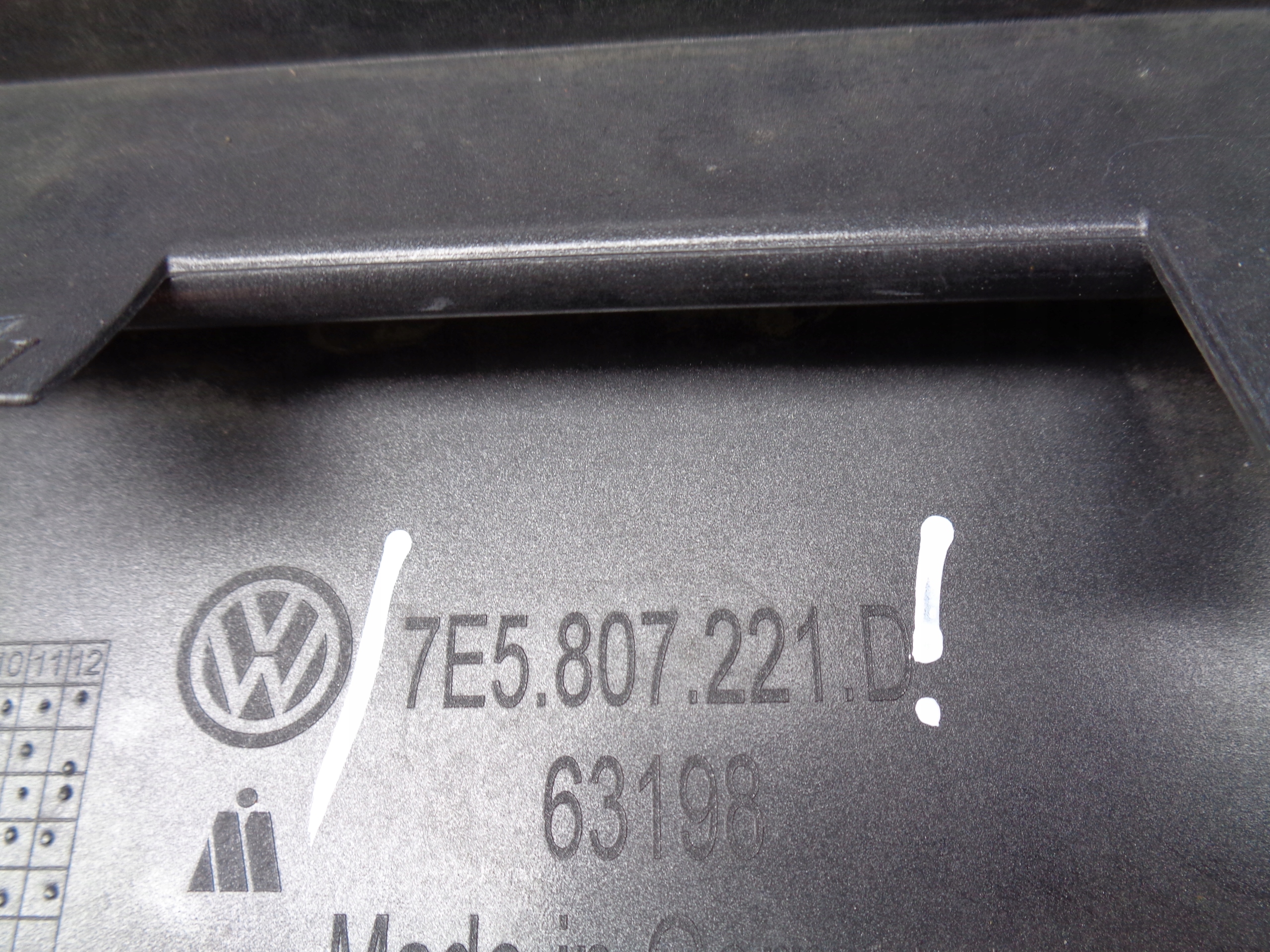 FRONTSTOSSSTANGE VW T6 MULTIVAN 7E 7E0 15- NR 40721