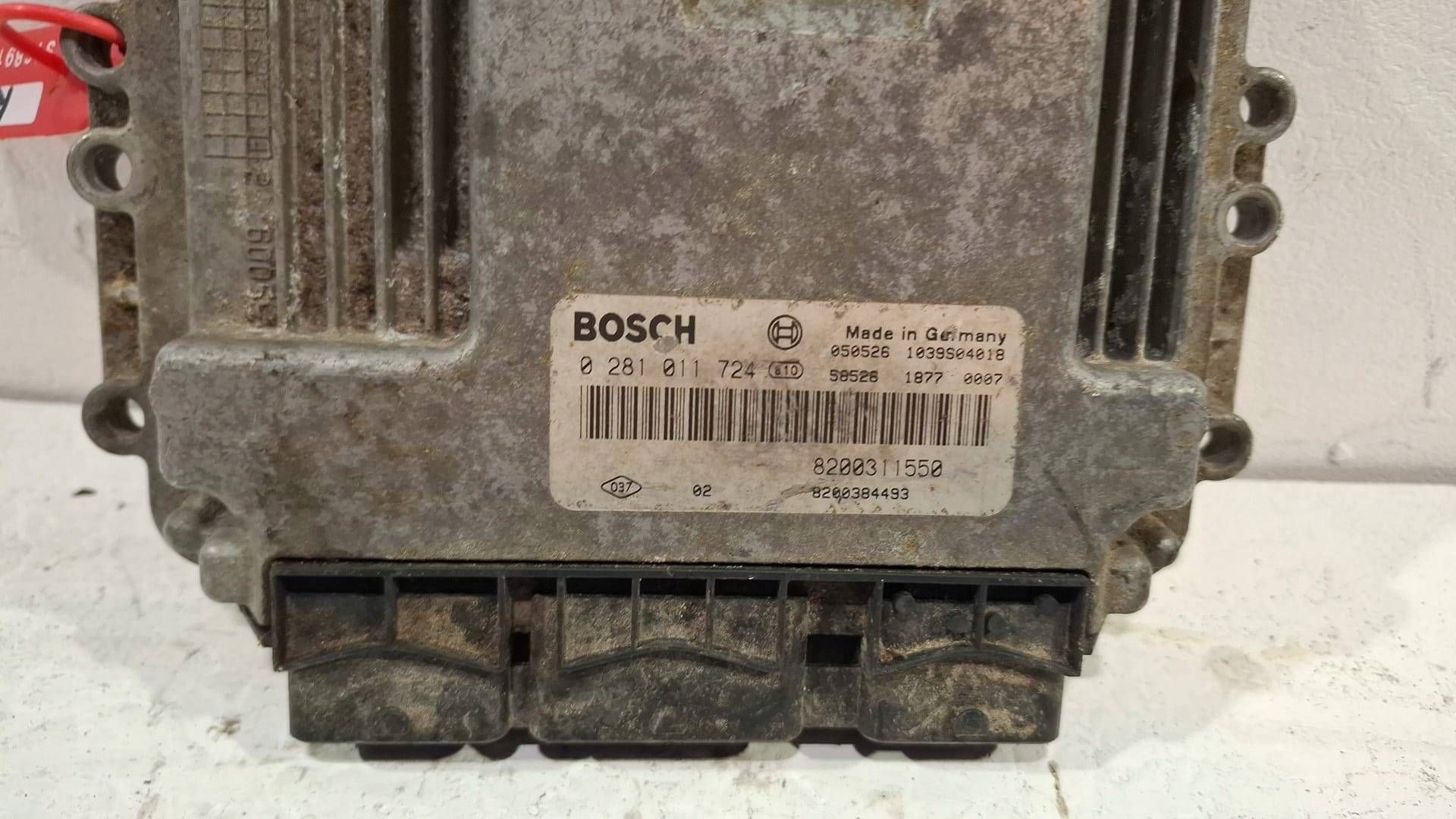 control unit of the engine computer 0281011724 Renault Espace Iv 2.2 DCI