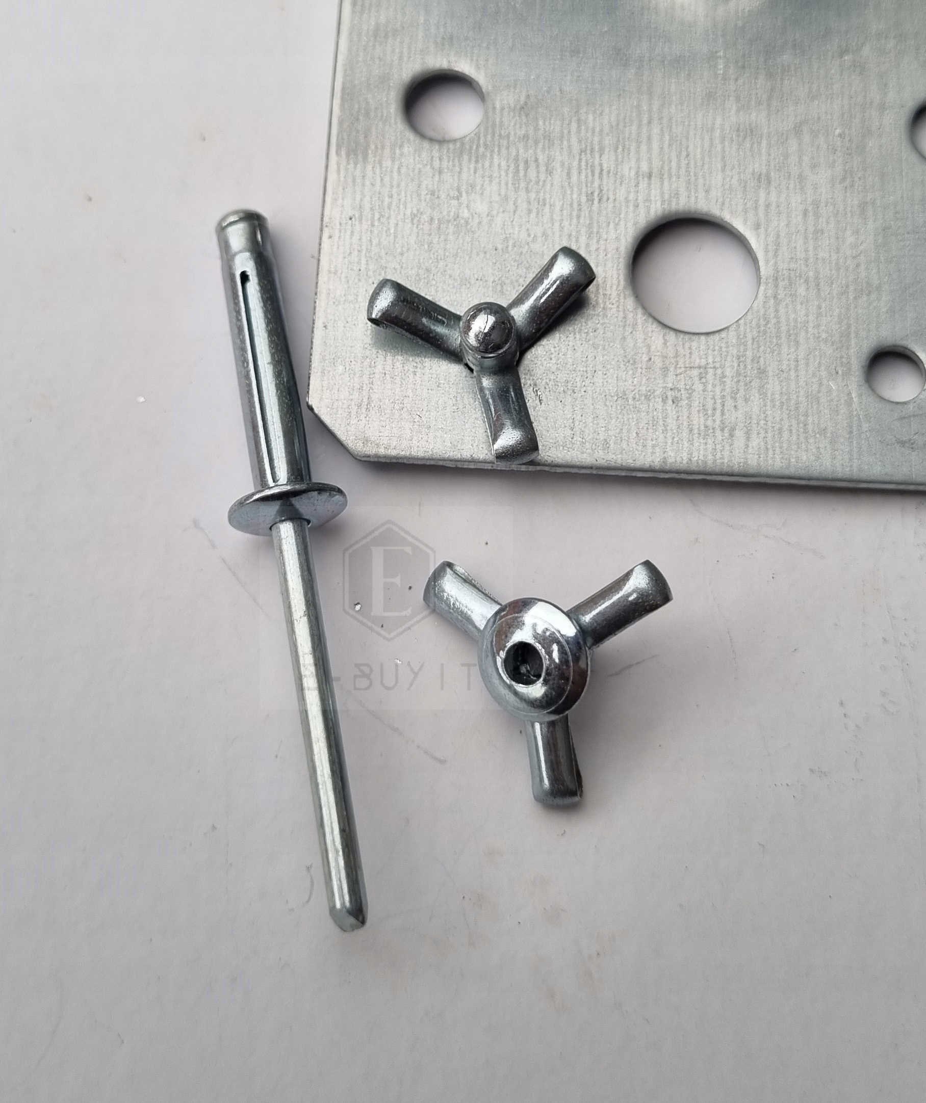 Kovové Nýty pozinkované Silné Vysoká kvalita! X100