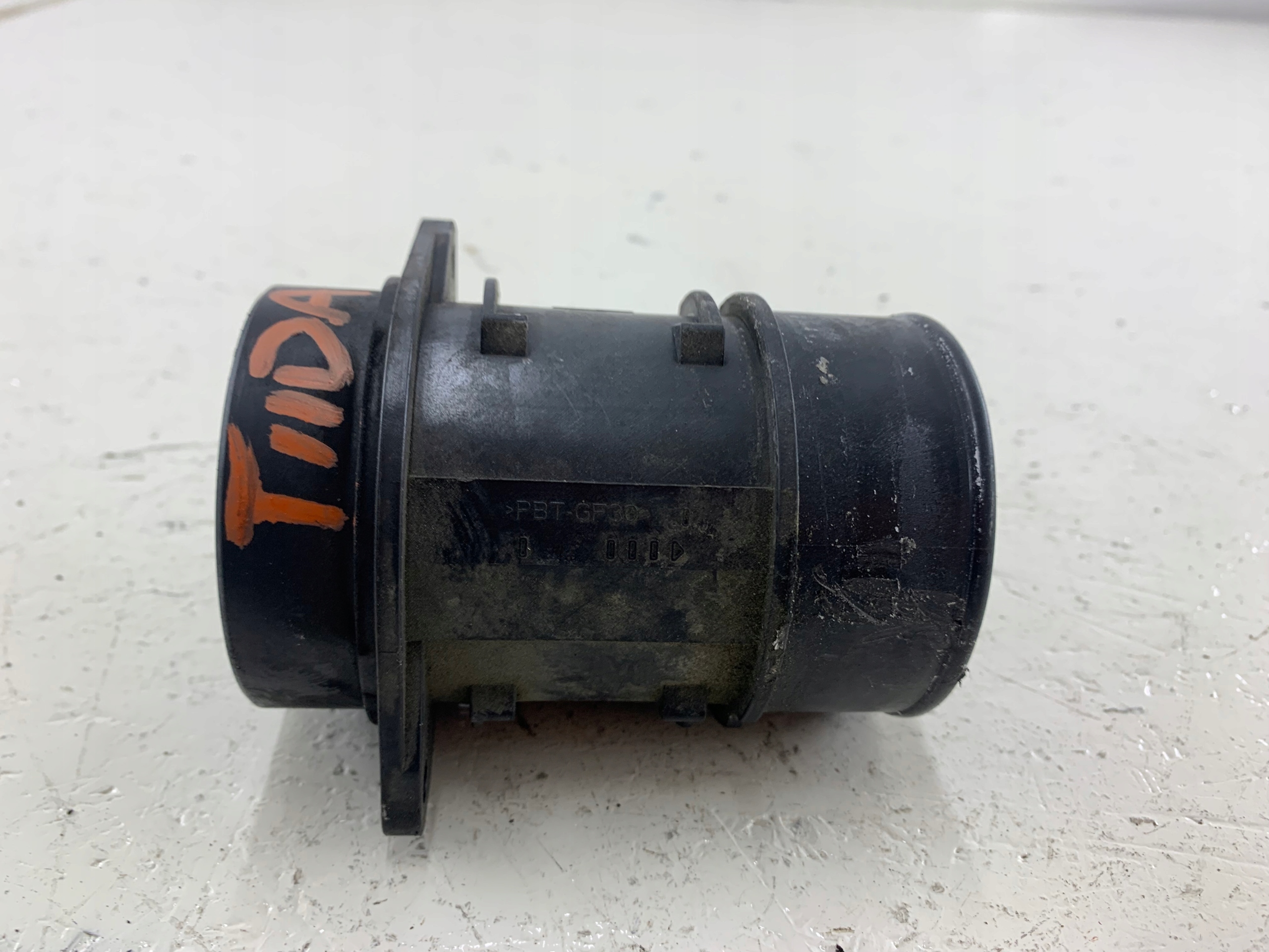 RENAULT CLIO III 1.5 DCI flow meter 8200358901B