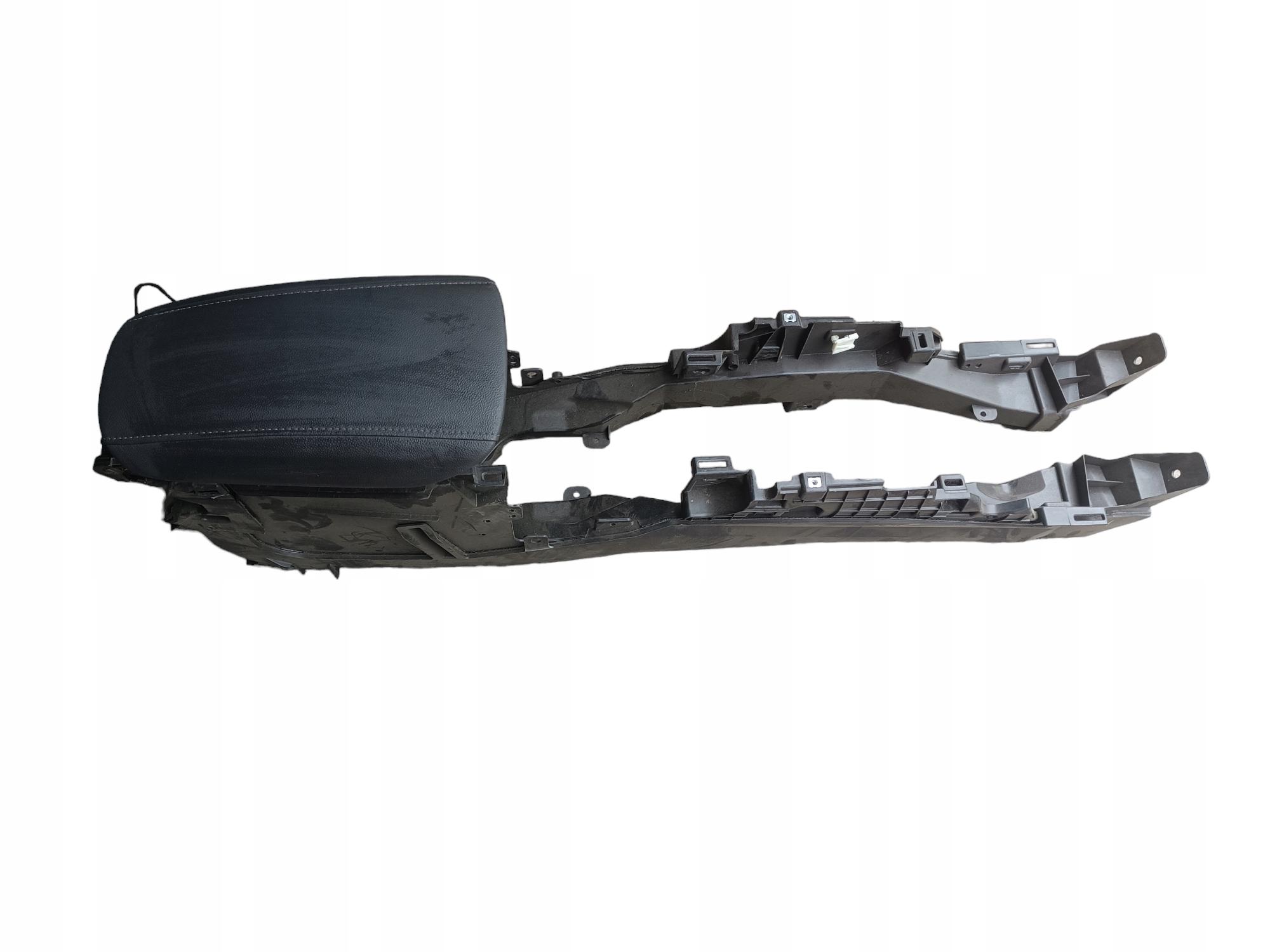 подлокотник FORD MONDEO MK5