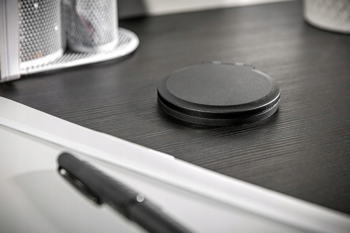 Predlžovací kábel zapustená stolová zásuvka Charger Plus 1x230V Usb A+c biela