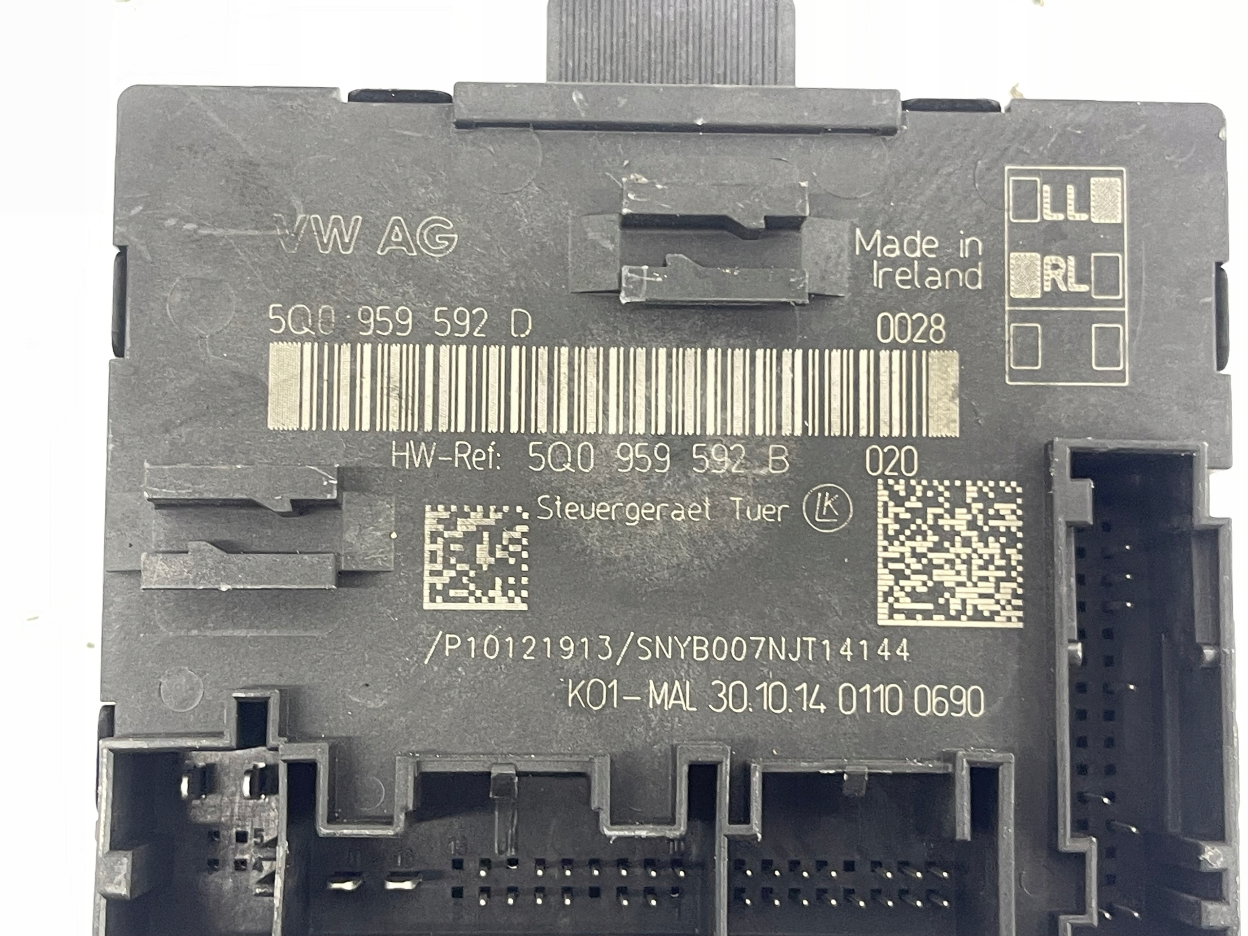control unit module door right front AUDI A3 8V 5Q0959592B