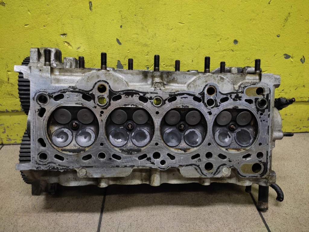 KIA CARENS 1.8 TESTATA Motore K2N5