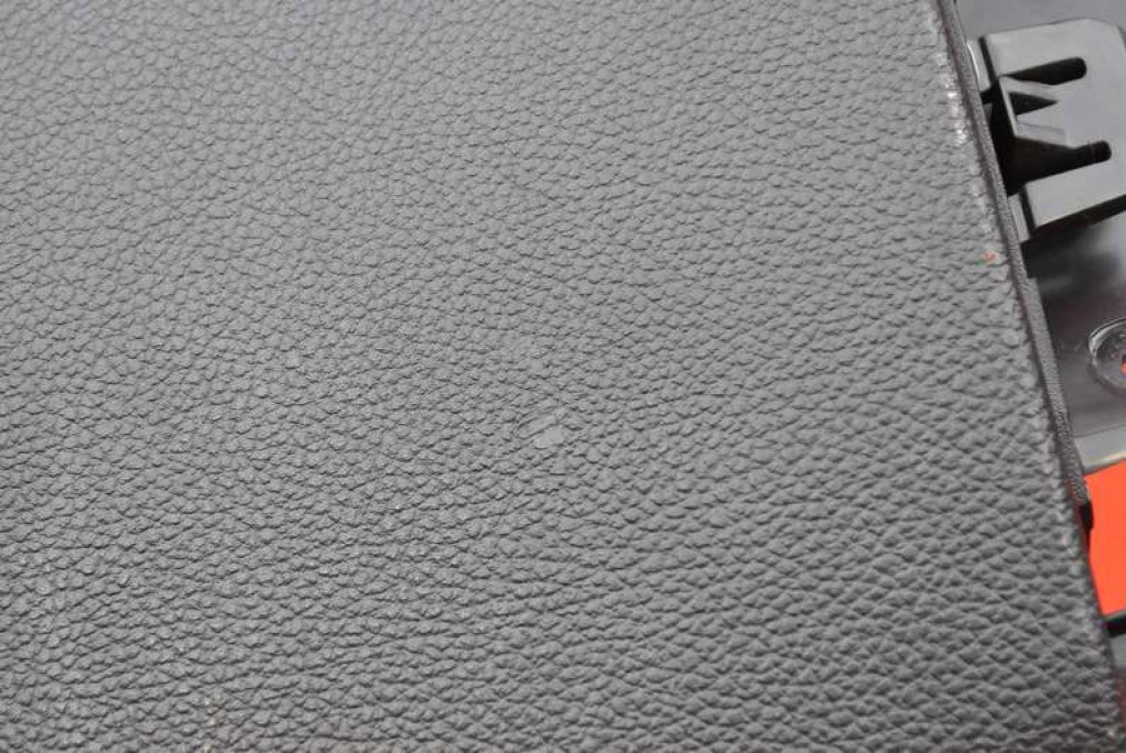 бардачок пассажира европа 39046539 opel Astra 5 V k 15-20