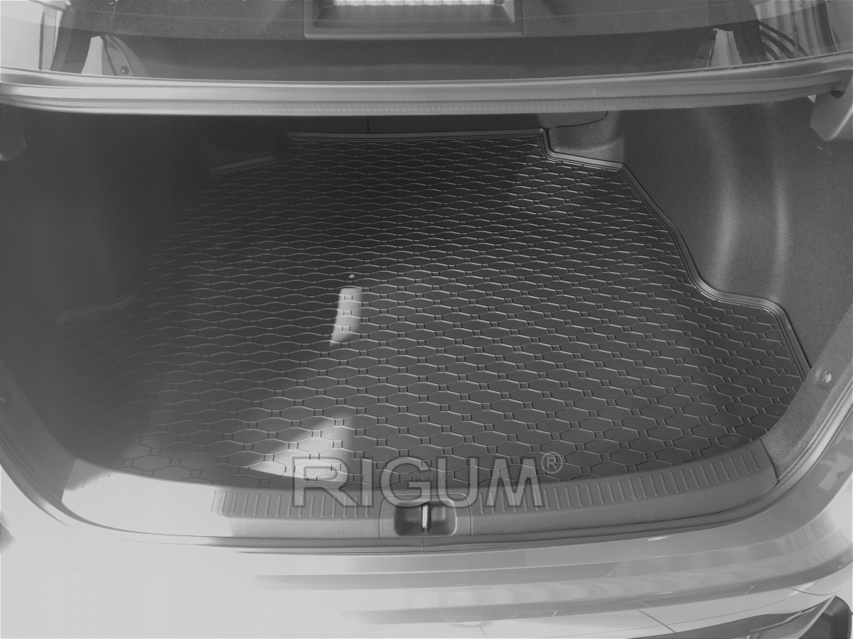 Zestaw dywaników do Toyota Corolla Sedan od 2019 EAN (GTIN) 5903869172114