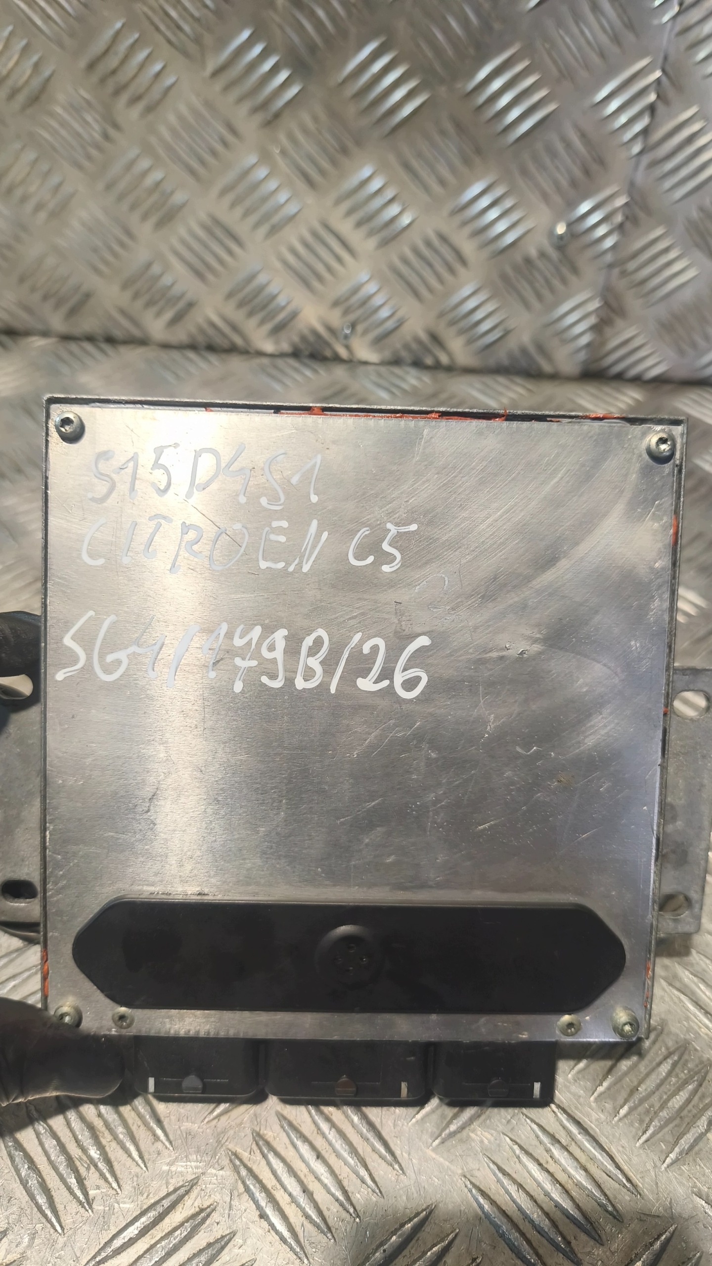 unité de commande électronique uce moteur CITROEN C5 2003r 2.0B IAW48P2.3C