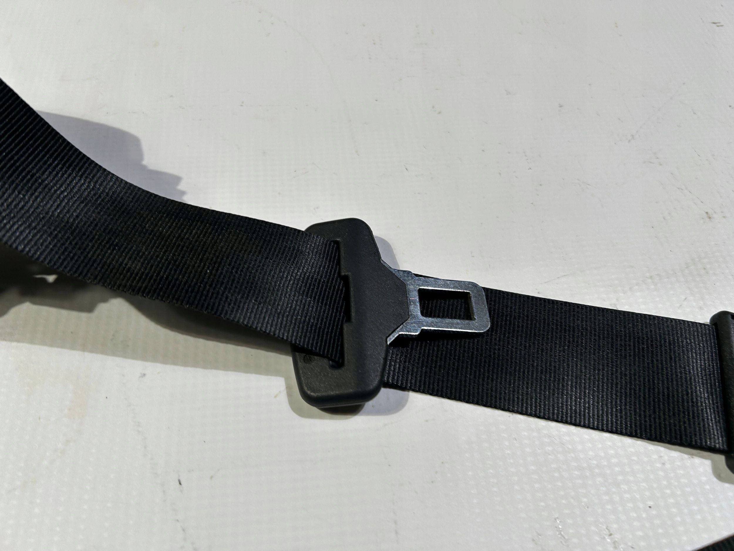 Gurten Sicherheits heck hinten mitte Maserati Quattroporte 2013