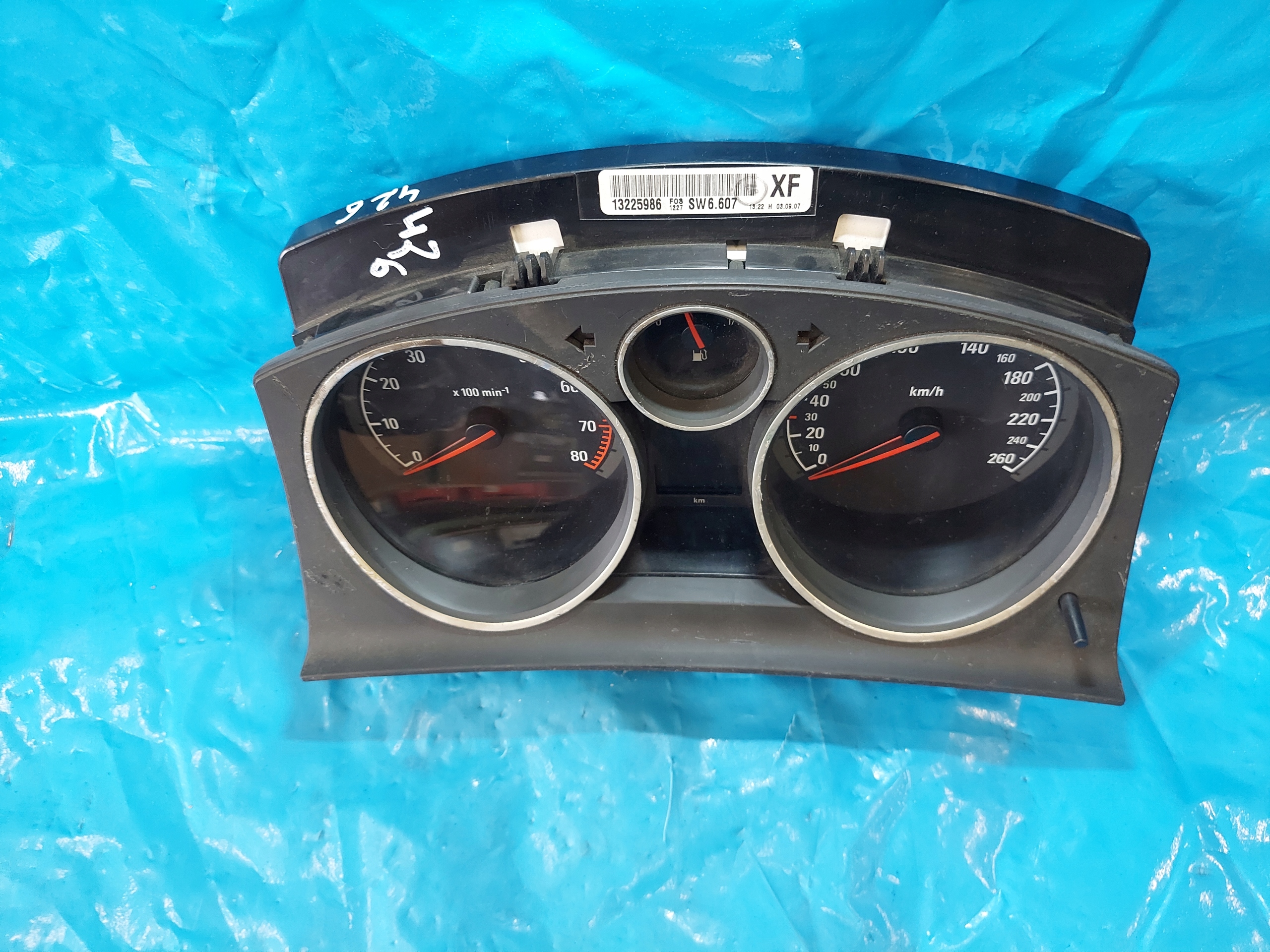 dials clock ZAFIRA B 1.8 16V 13225986