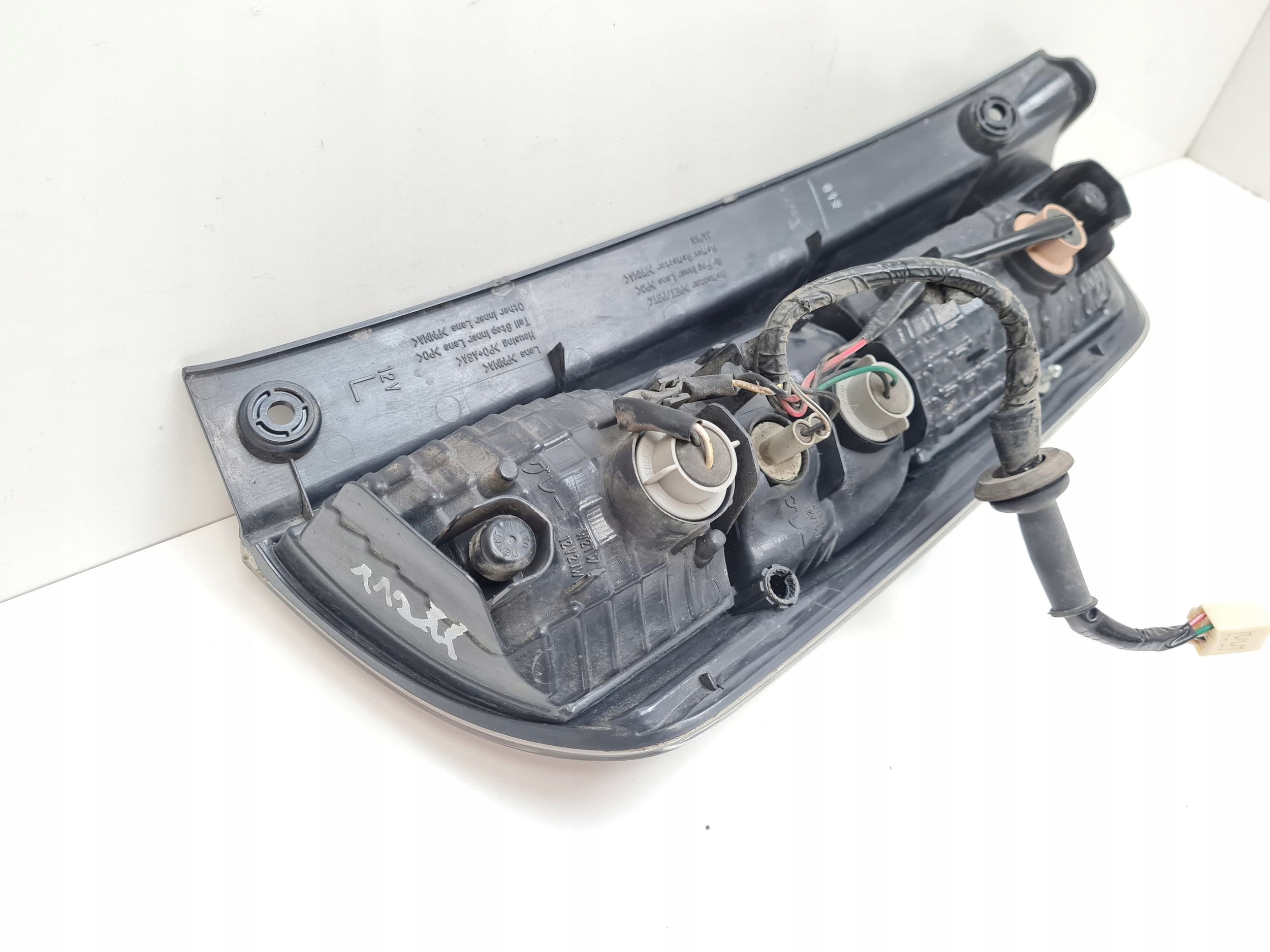 2007 subaru JUSTY фонарь