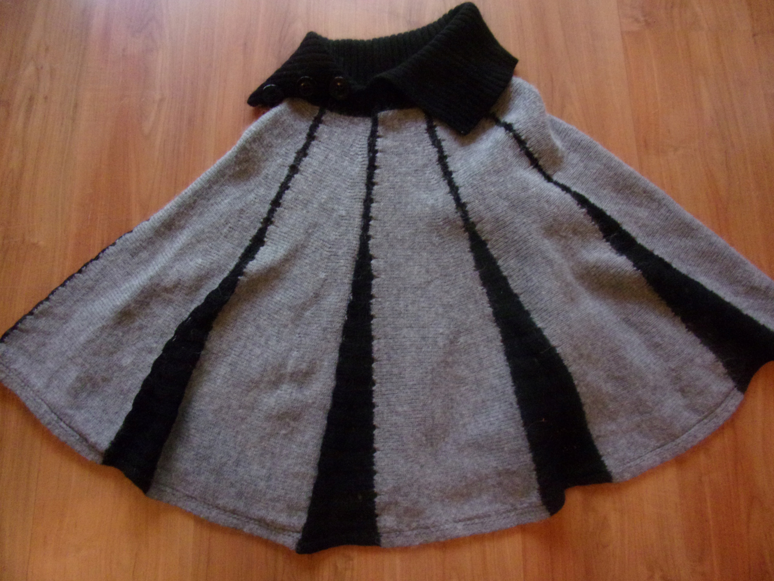 Poncho 58cm rozmiar uniwersalny