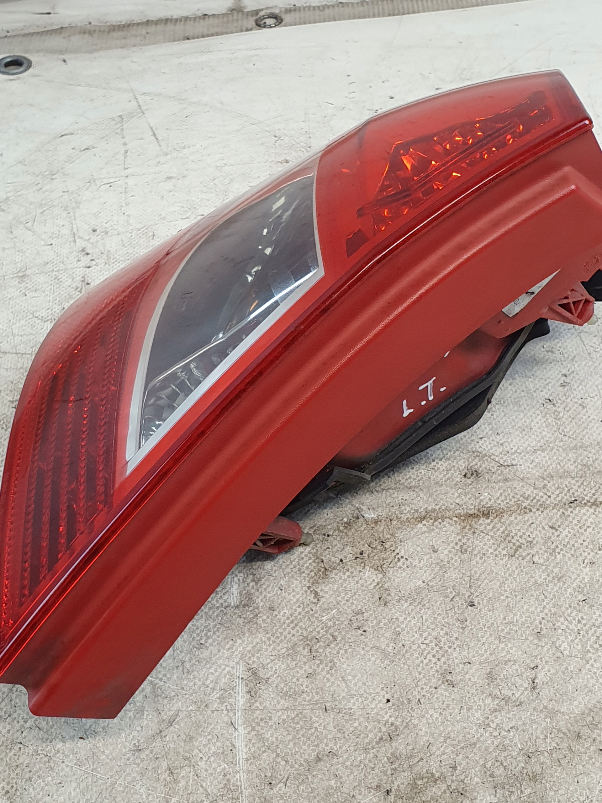 light rear left rear part RENAULT THALIA II 10r.
