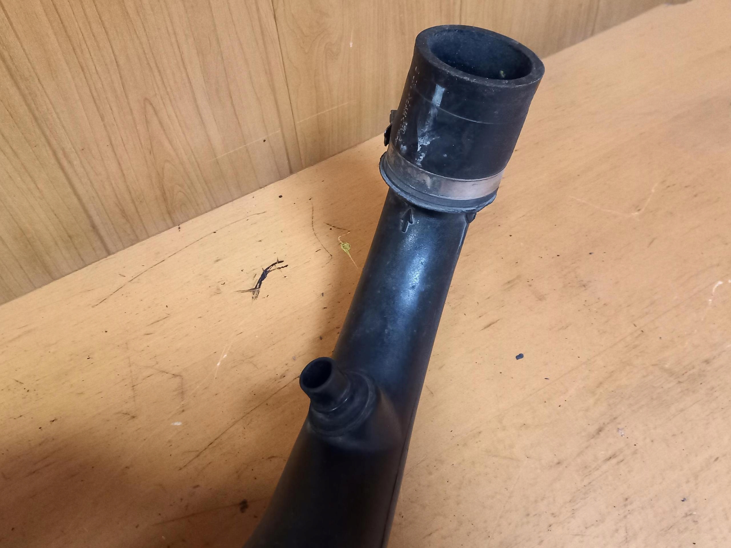 pipe wiring air RENAULT ESPACE III 2.2 DCI 8200008515G