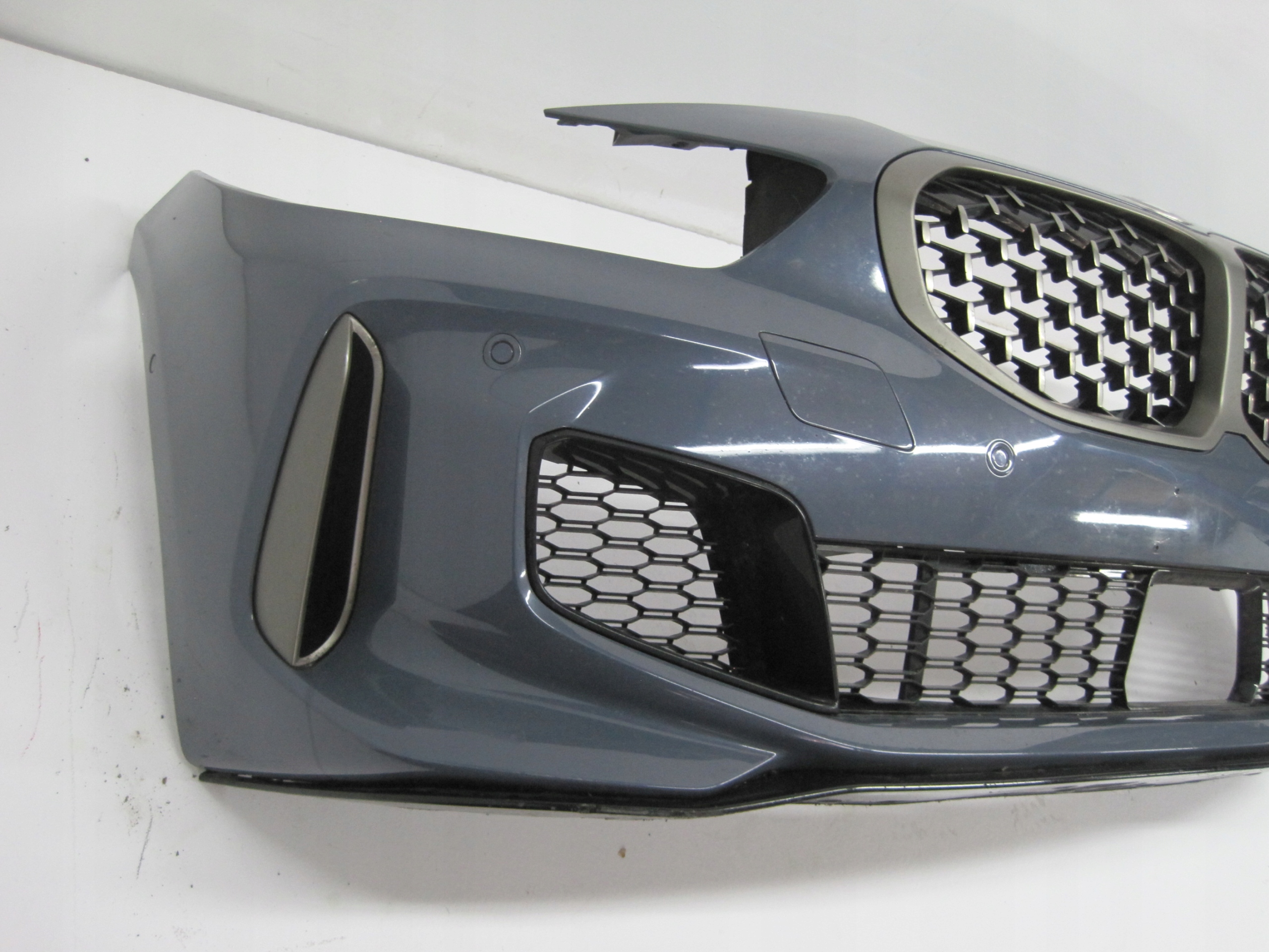 nárazník BMW 1 F40 M 6 PDC přední předek