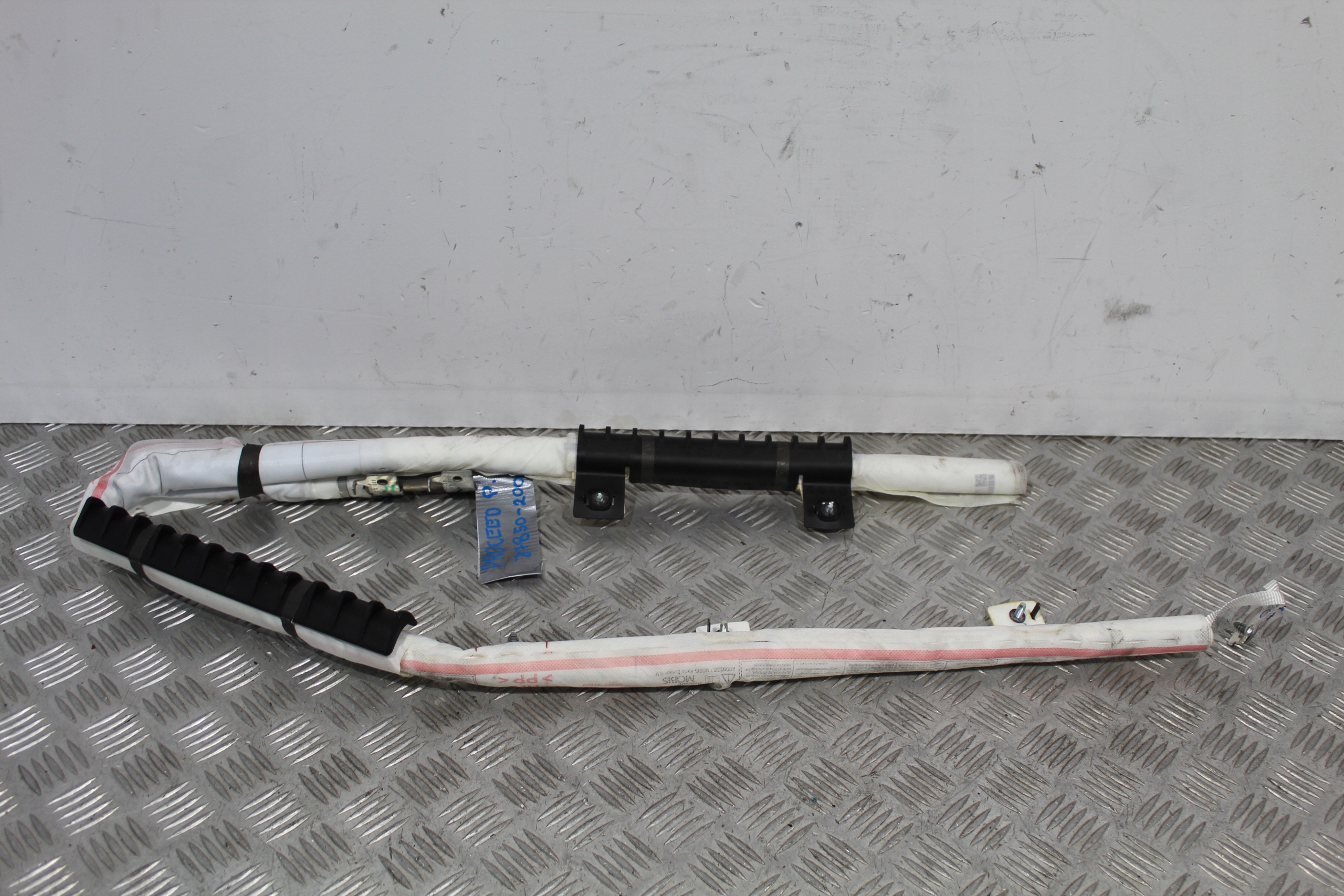 dachvorhang airbag rechts KIA PROCEED PRO CEED III J7850-20000