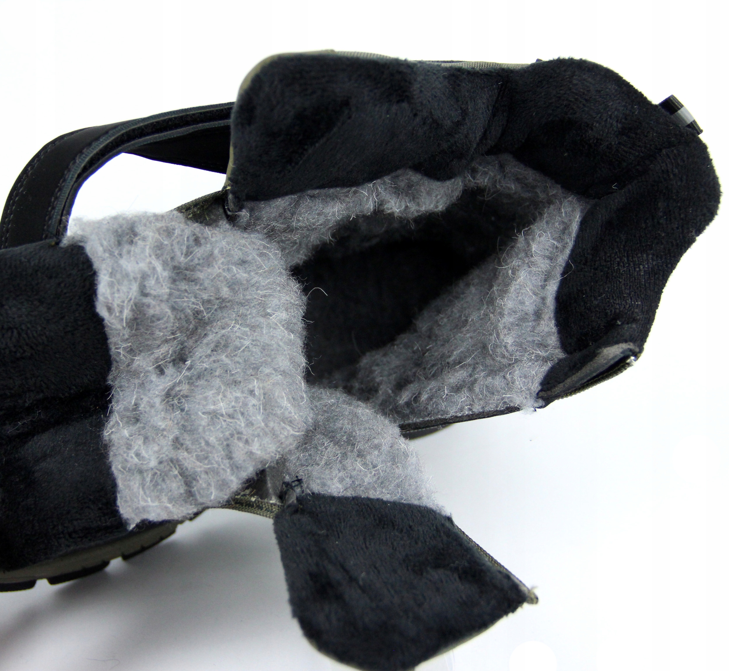 ŚNIEGOWCE CHŁOPIĘCE BUTY OCIEPLANE ZIMOWE WEŁNA FUTERKO RZEPY OLIWKOWE 34 Rozmiar (new) 34