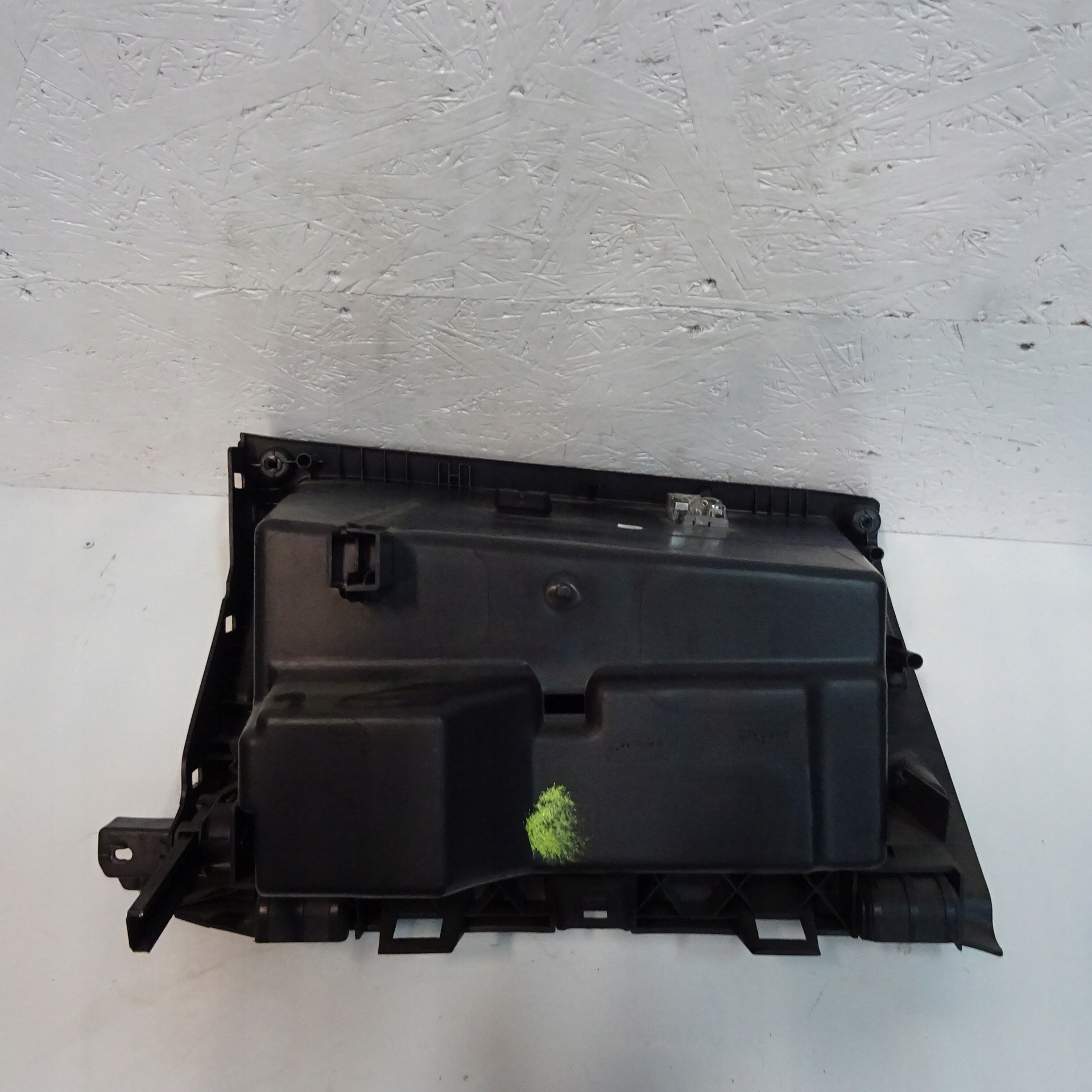 OPEL ASTRA J Handschuhfach des Beifahrers 13262607