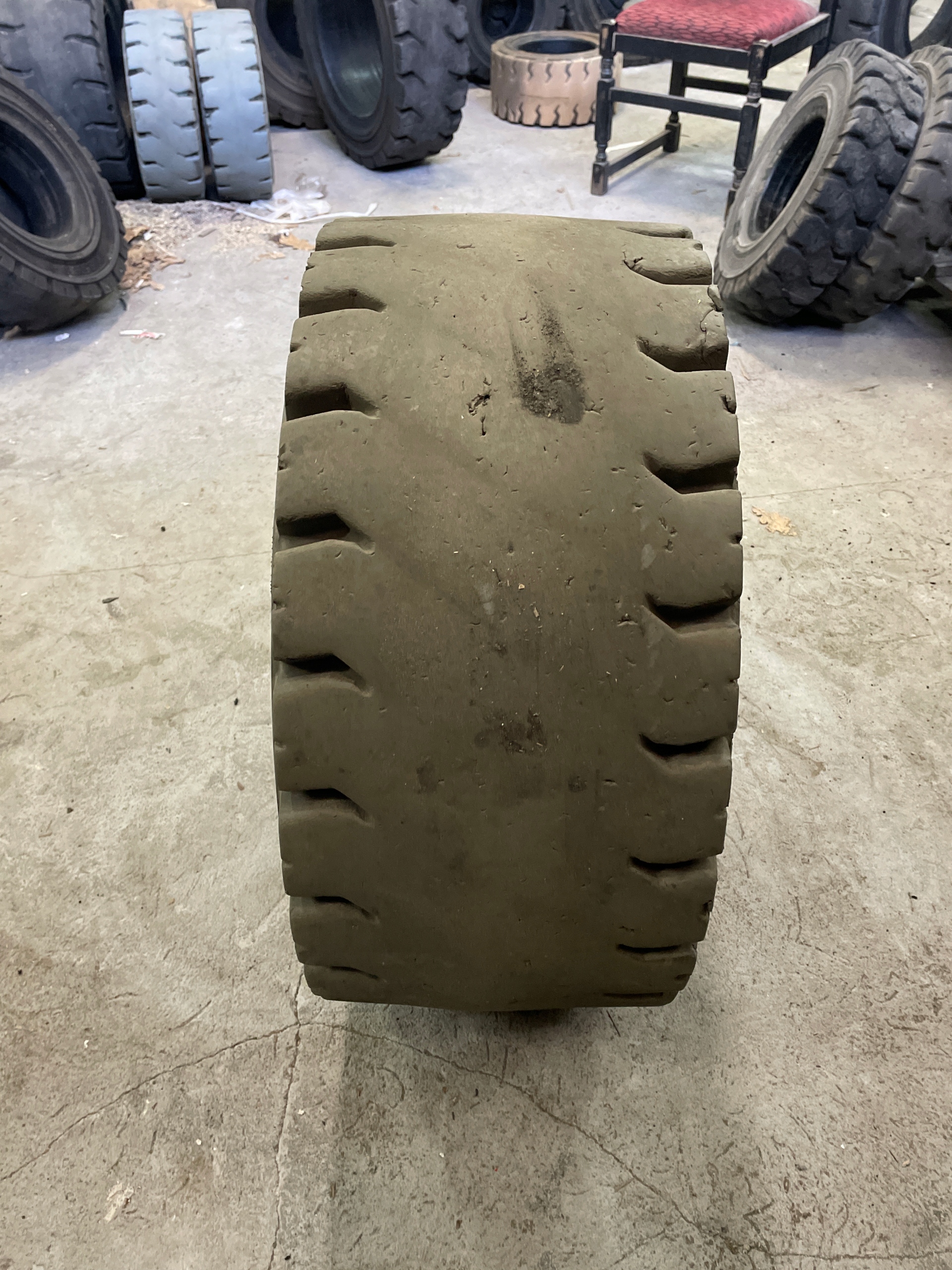 Opona pelna 355 45 15 Solideal wozek Part manufacturer Solideal