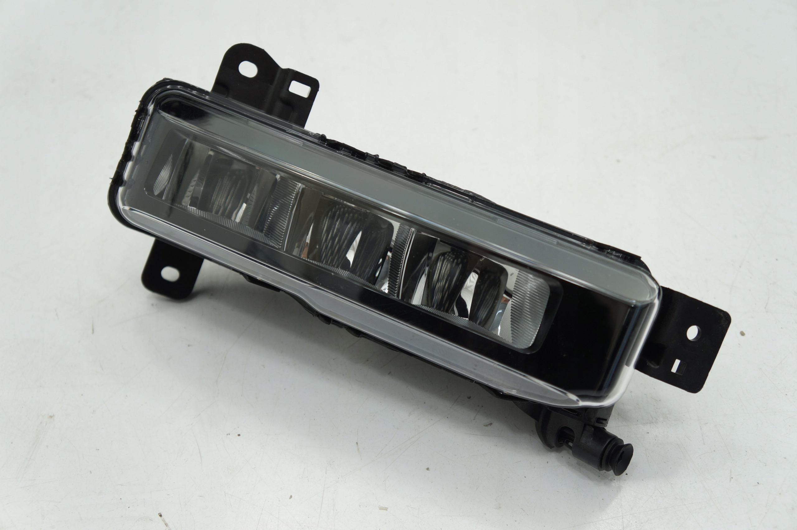 LED HALOGEN PRAWY BMW SERIA 3 G20 G21 ORYGINAL NEW