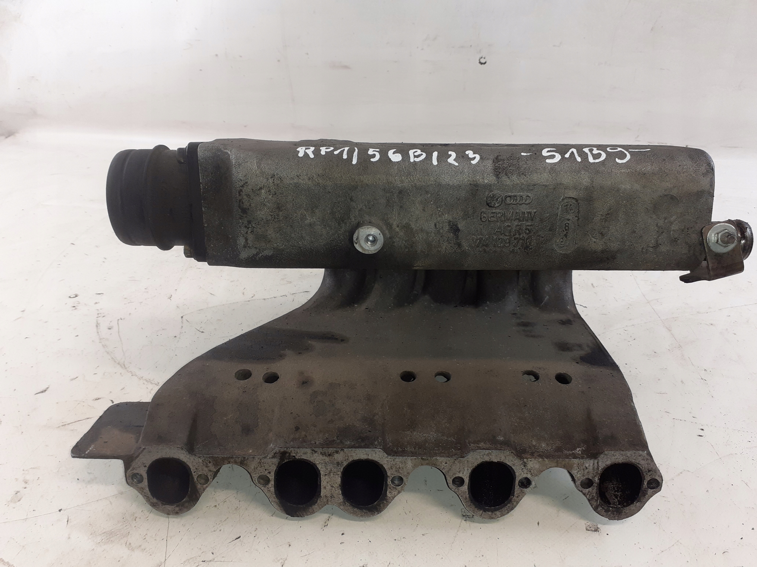 intake manifold VW TRANSPORTER T4 2.4D