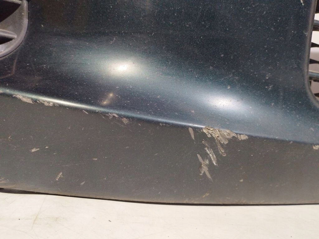 Toyota Yaris II 2 bumper front front 6S3