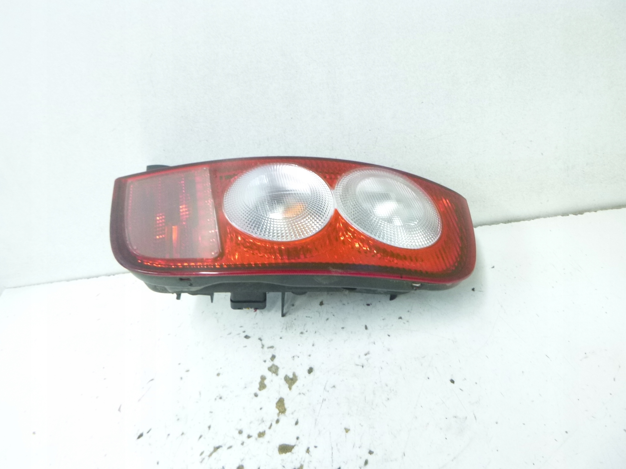 light rear right Nissan Micra K12 2004r.