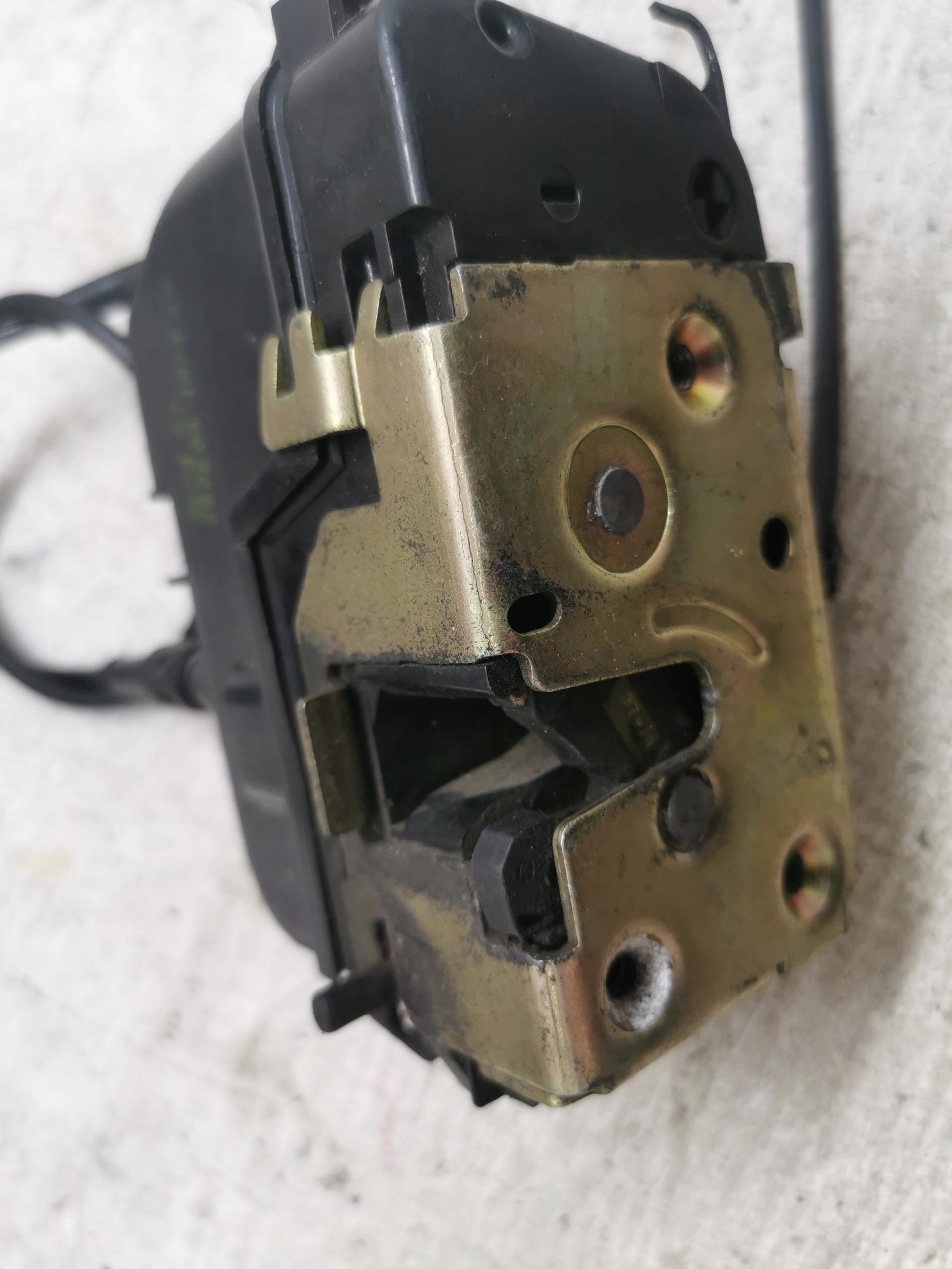 lock door right rear part RENAULT MEGANE II 6PIN