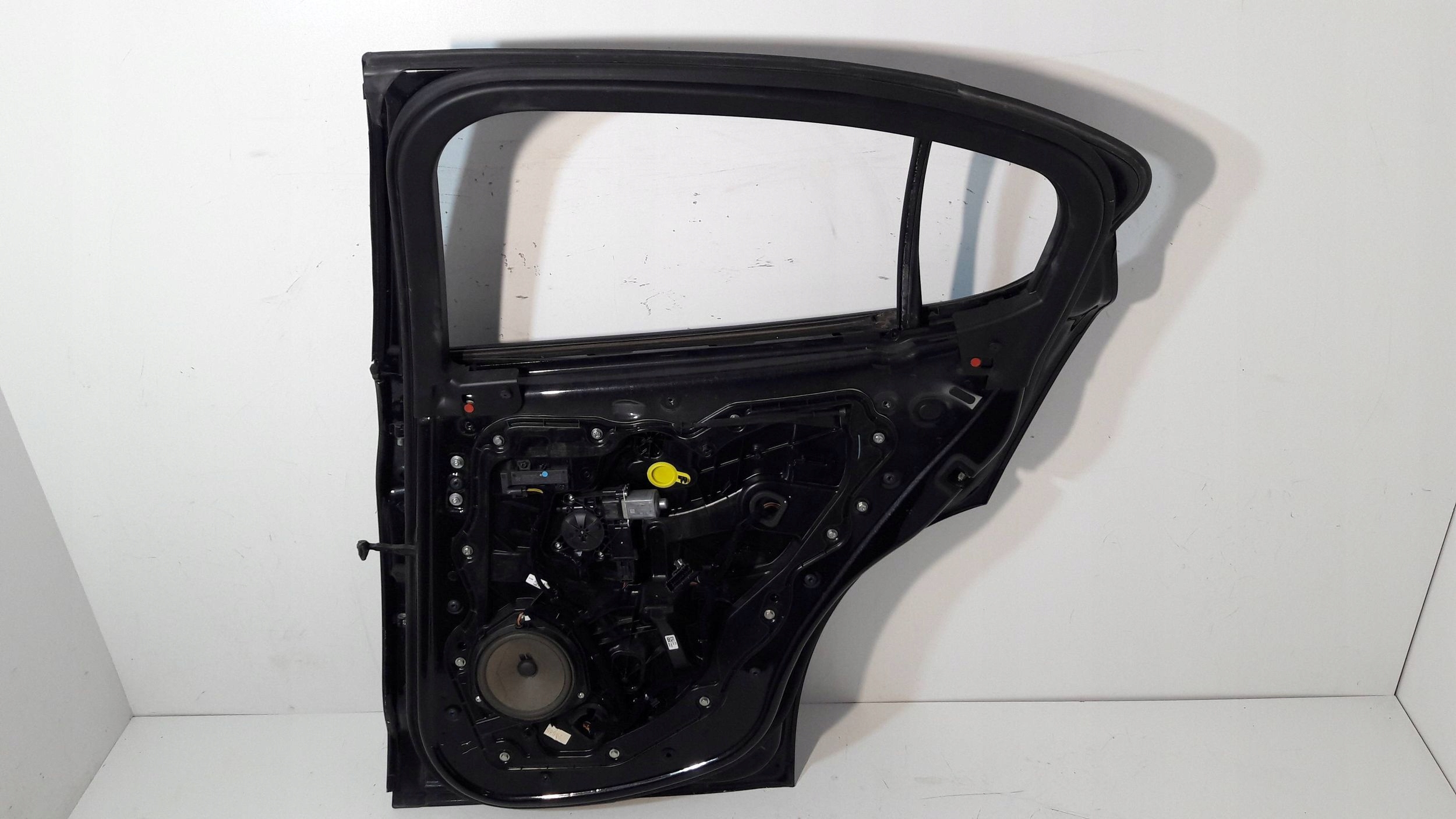 Alfa Romeo Stelvio Tür hinten