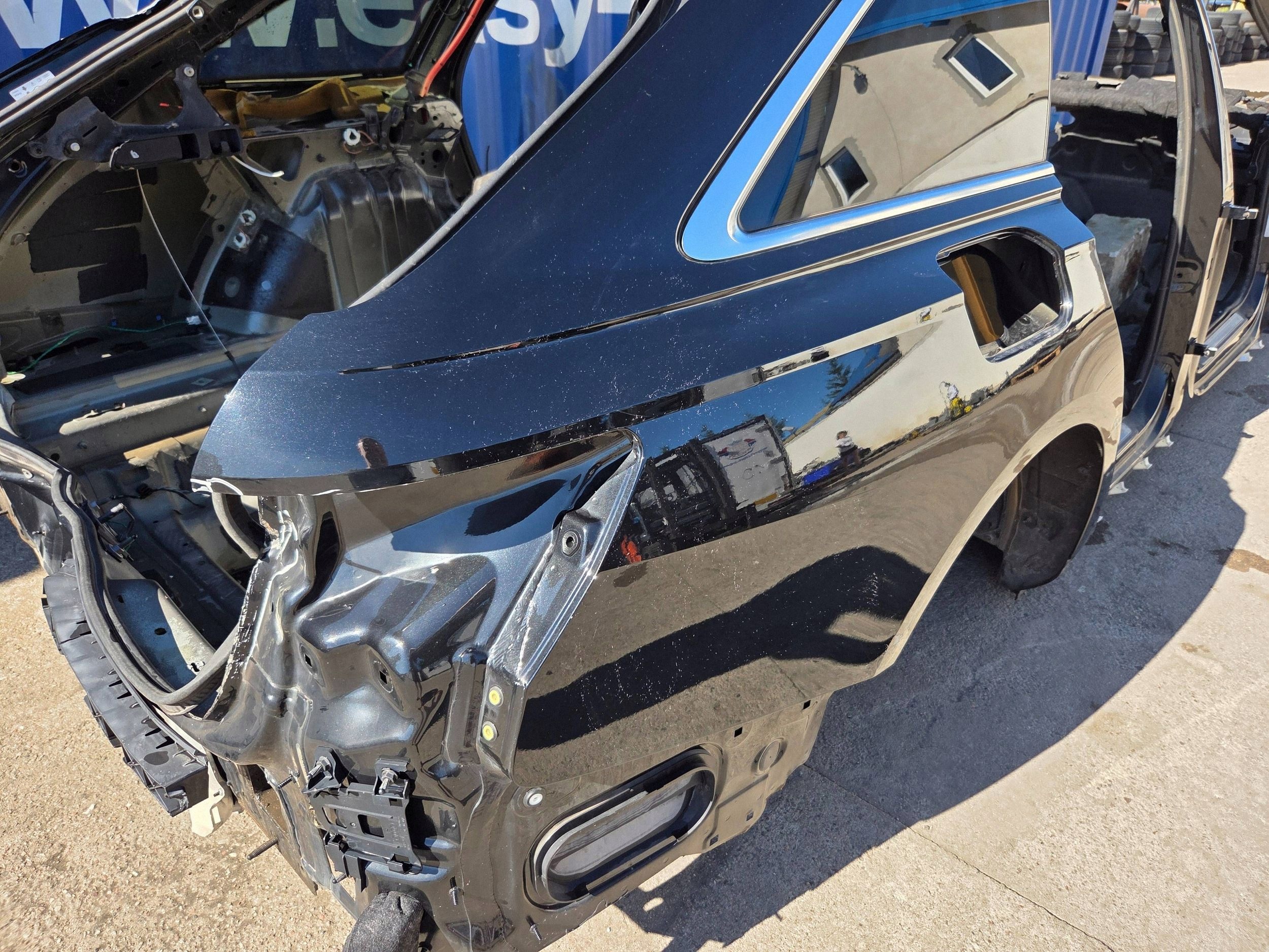Audi A6 S6 C8 4K Avant quarter rear right