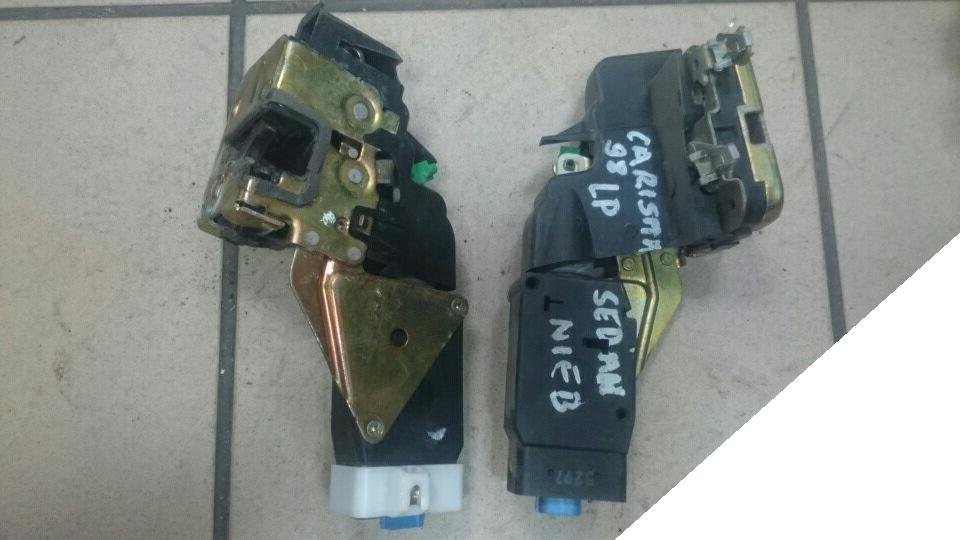 CARISMA SPACE STAR 98- ZAMEK LEWY PRZEDNI 4 PIN