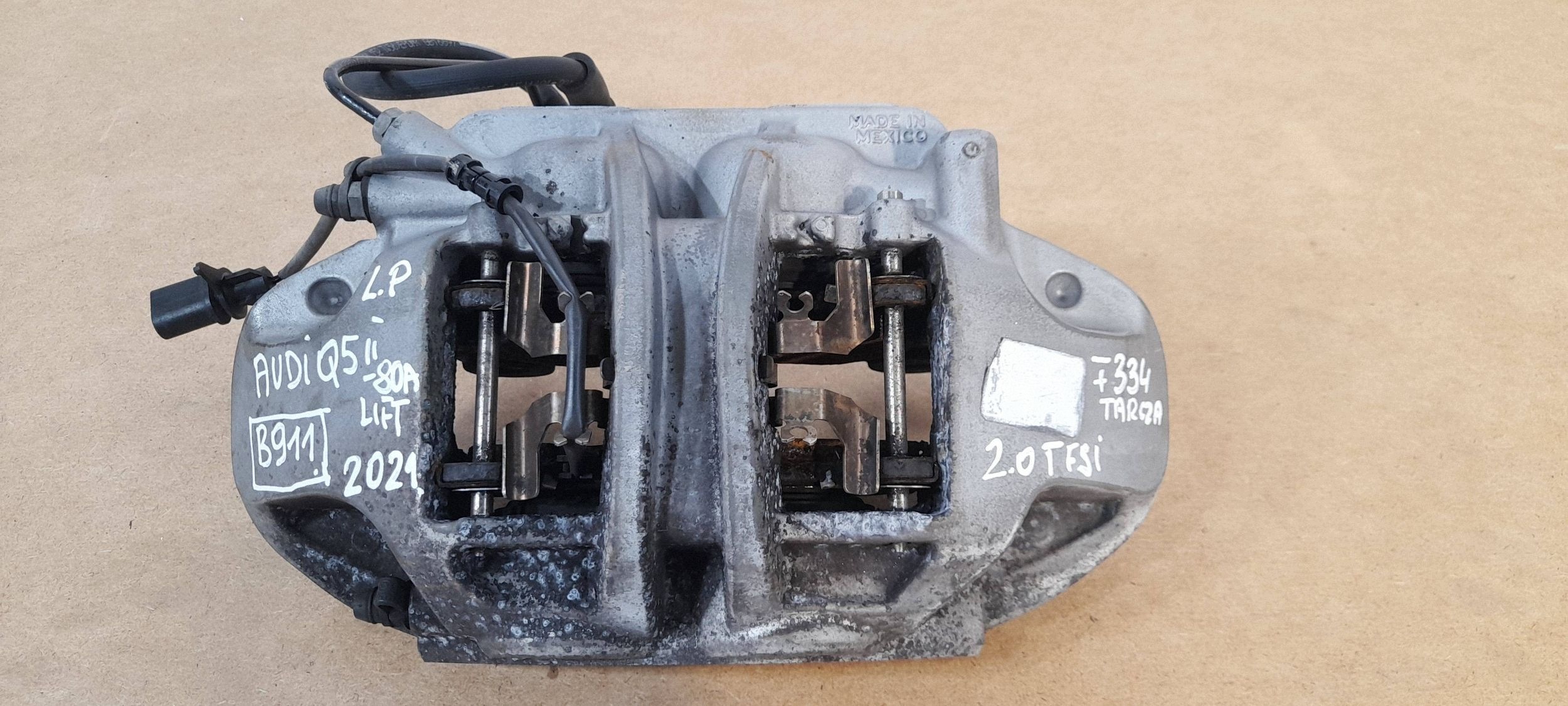 Audi Q5 SQ5 FY 80A caliper brake front left 20C71503001A (B911)