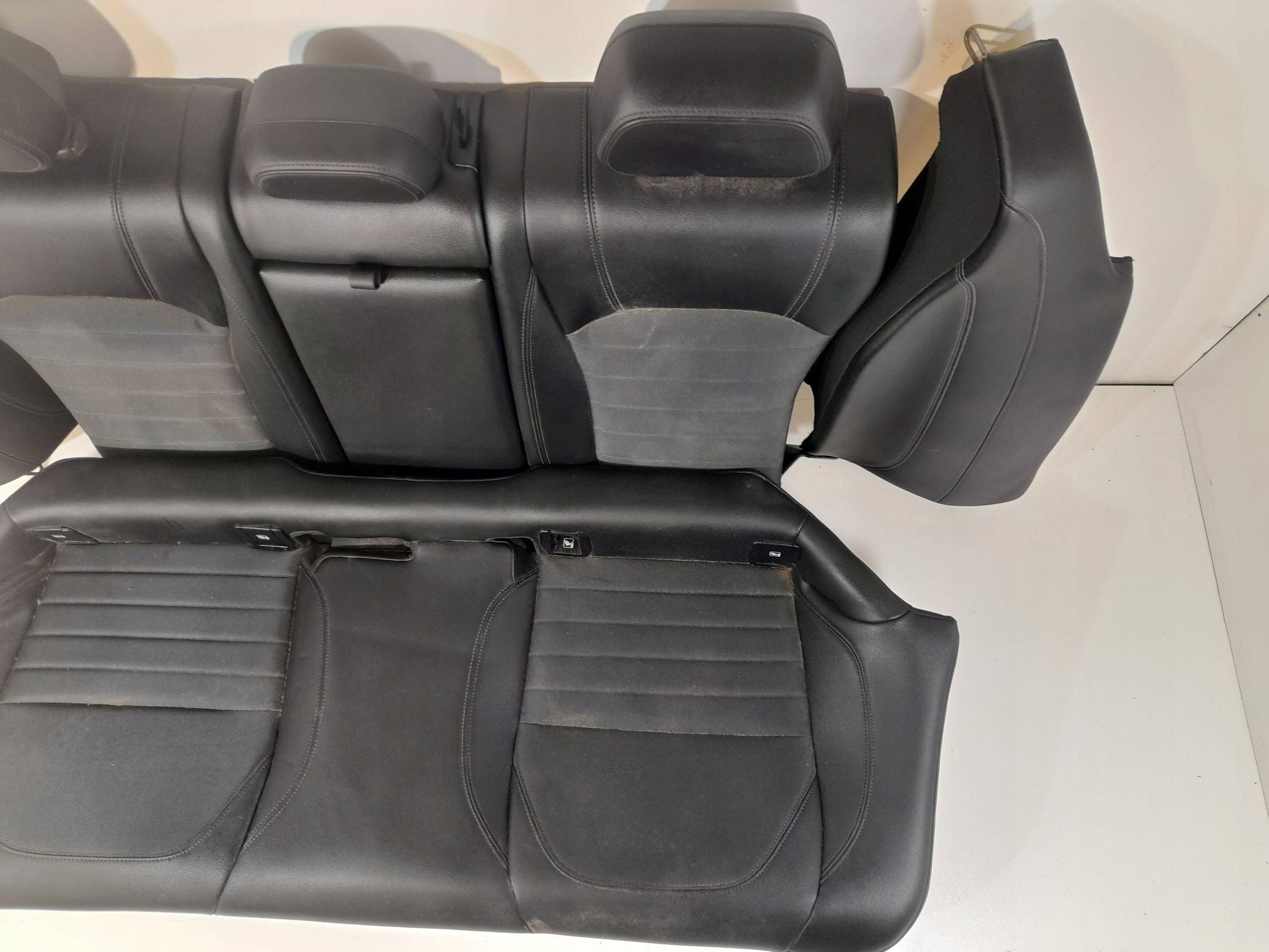 Alfa Romeo Giulia Komplet Sitze (AG39)