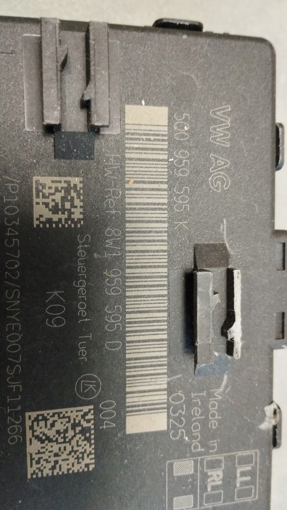Audi Q3 F3 83A modul Tür heck 5Q0959595K