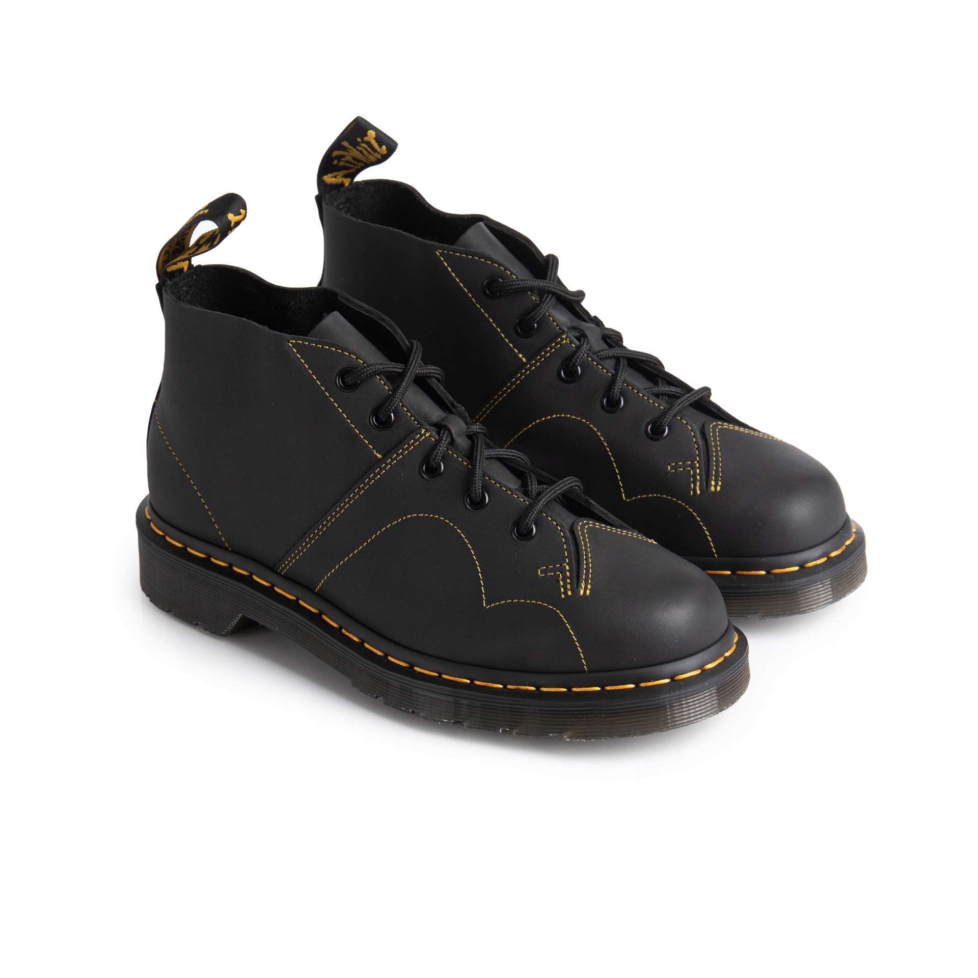 Boty Dr. Martens Church Greasy Boty Dr. Martens Church Greasy černá 44