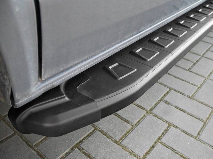 Stopnie boczne progi DODGE RAM 1500 CREW CAB 2019- Producent ARP