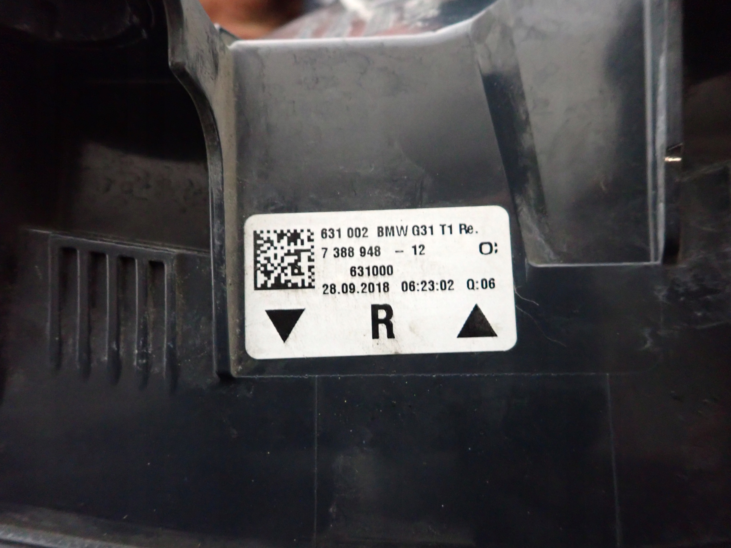 BMW 5 G31 TOURING 17- light right rear part rear