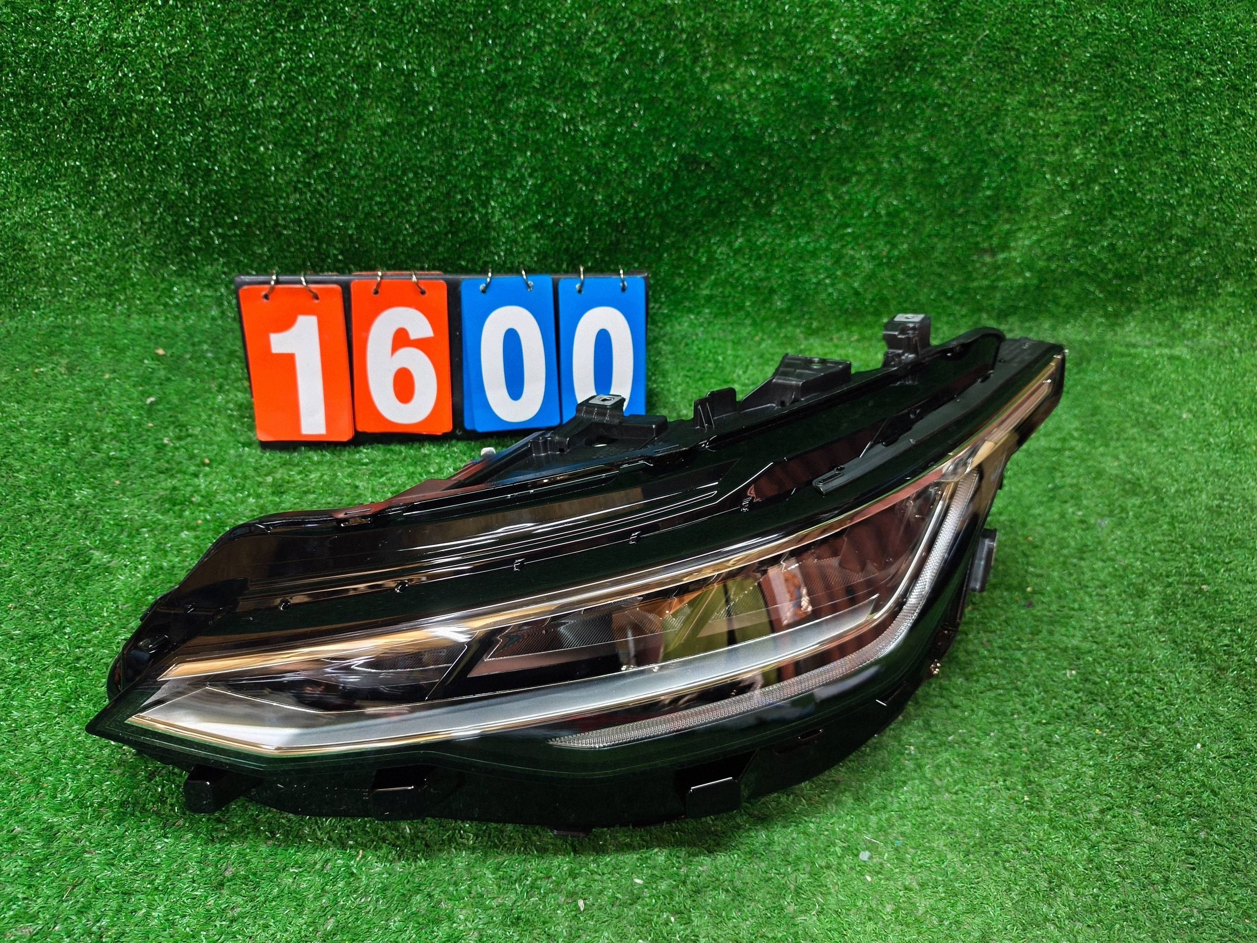 REFLEKTOR left front VW GOLF VIII 24- LIFT FULL LED NR.1600