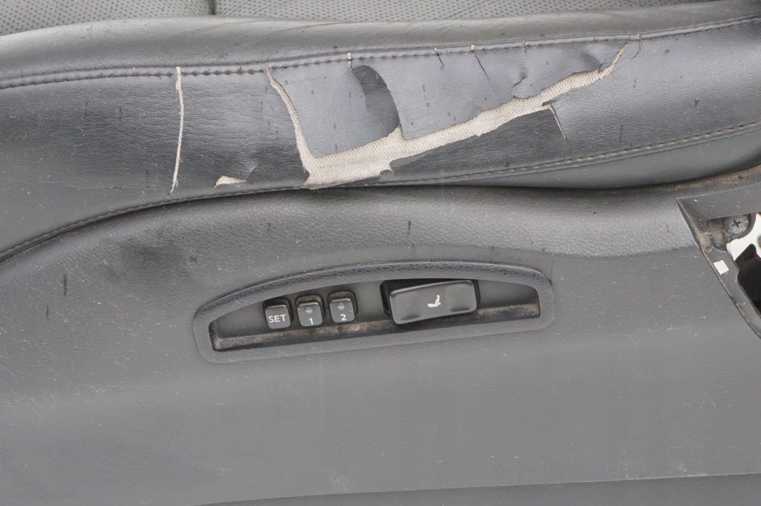 кресло левый водители INFINITI FX35 FX45