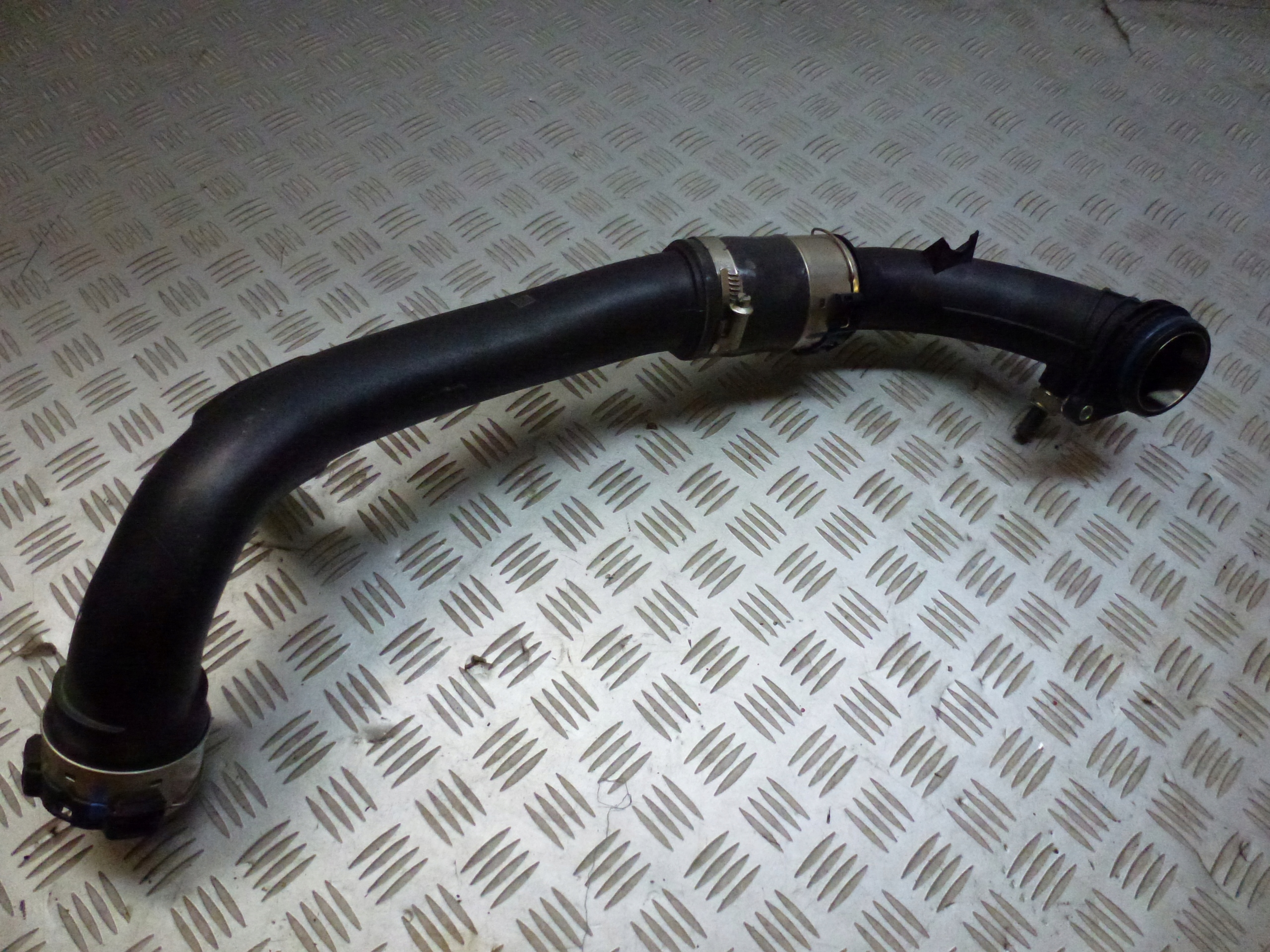 КАБЕЛЬ ИНТЕРКУЛЕРА WRANGLER JL 3.0 68283404AF