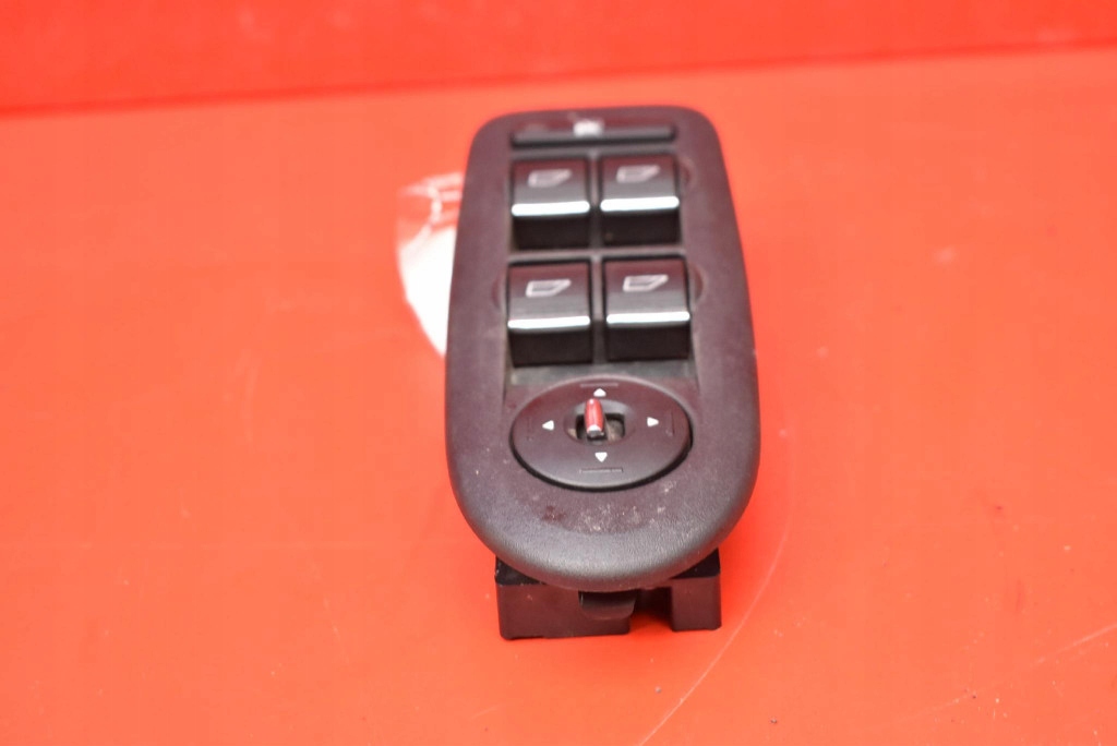 control panel of the window EU 8M5T-14A132-AC FORD KUGA MK1 08-13