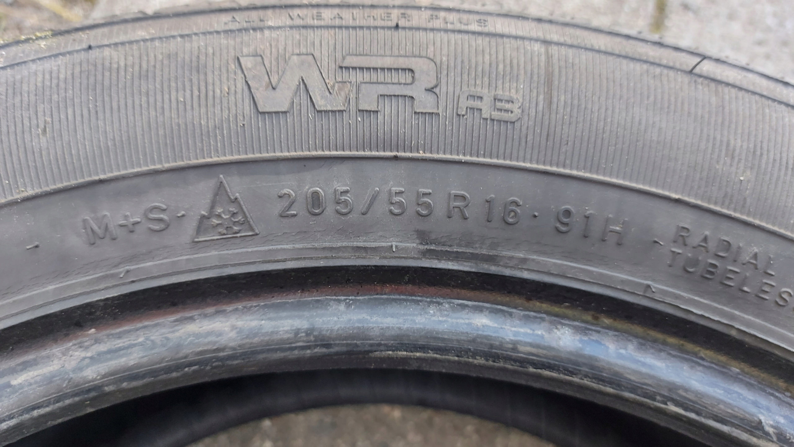 NOKIAN WR A3 205/55R16 tyres winter 6mm