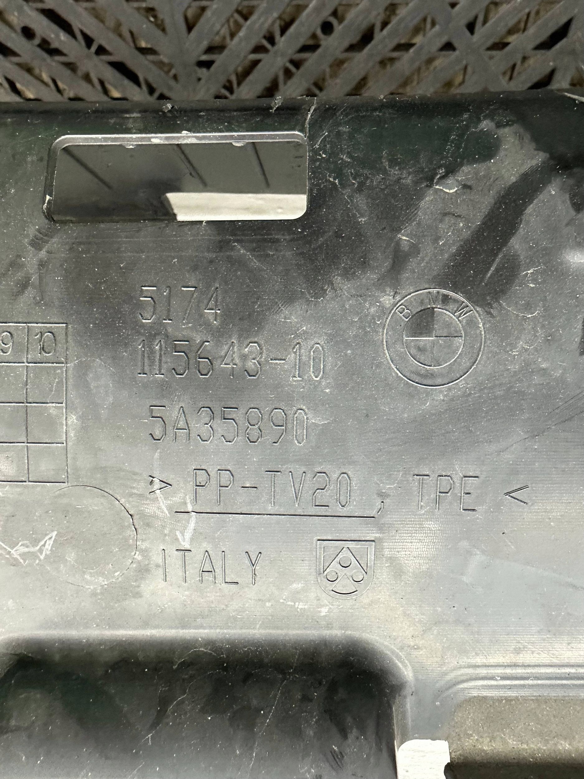 hűtőfal BMW 3 G20 G21 5A35890