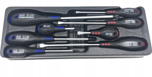 WKRETAKI ZESTAW 8 SRUBOKRETOW WKRETAKOW Z WKLADKA Accessories Included Yes