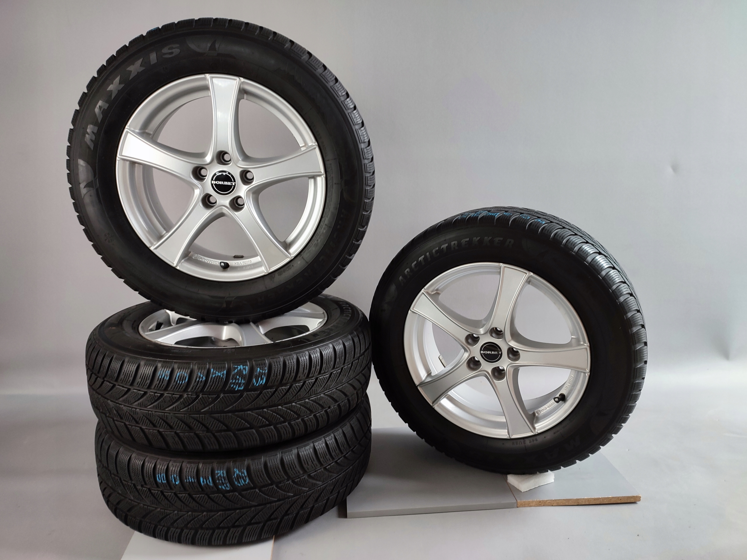 VW TIGUAN II КОЛЕСА ДИСКИ ЗИМА 215/65/17