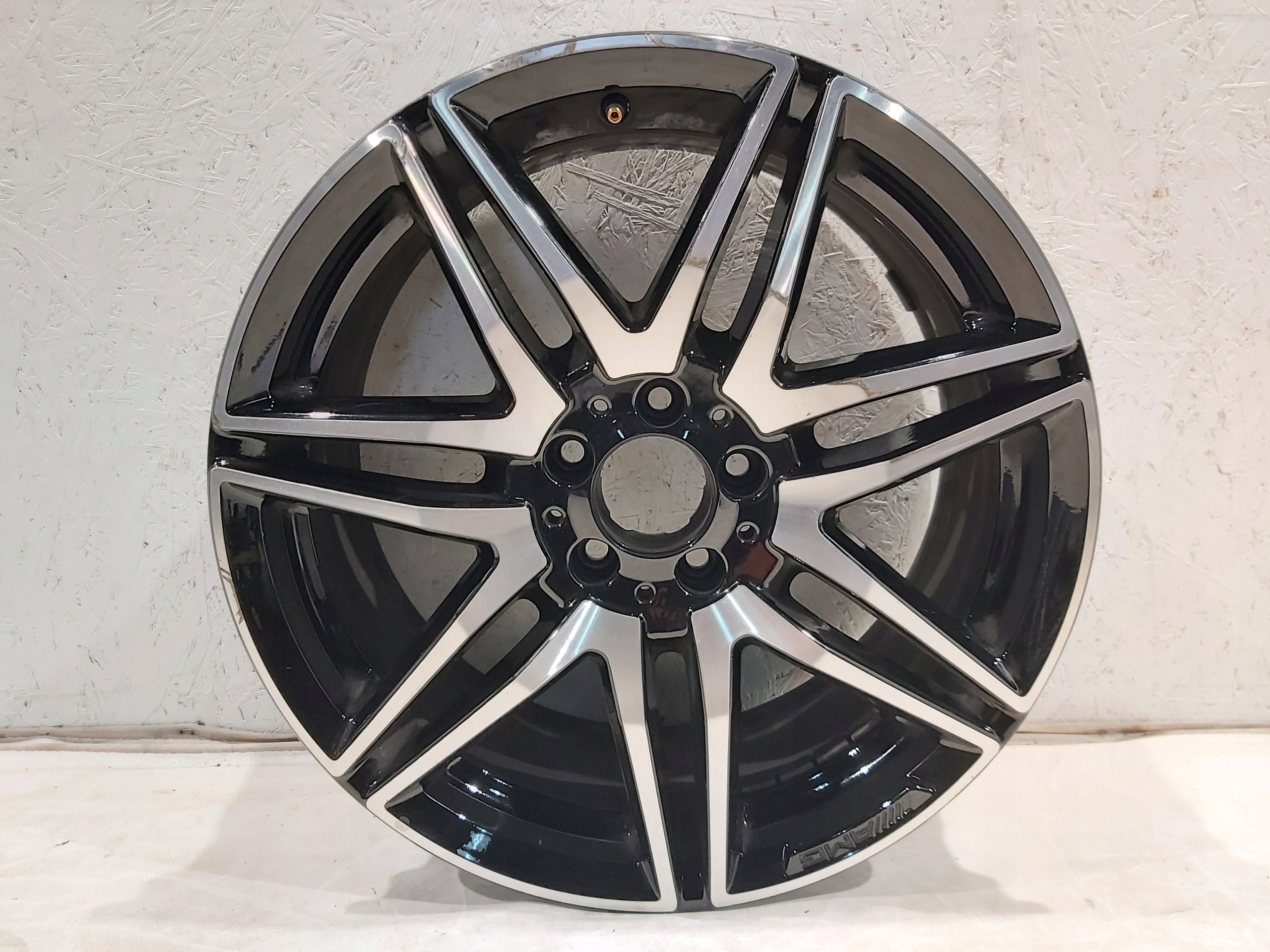 FELGA ALUMINIOWA MERCEDES VITO W447 A4474015100