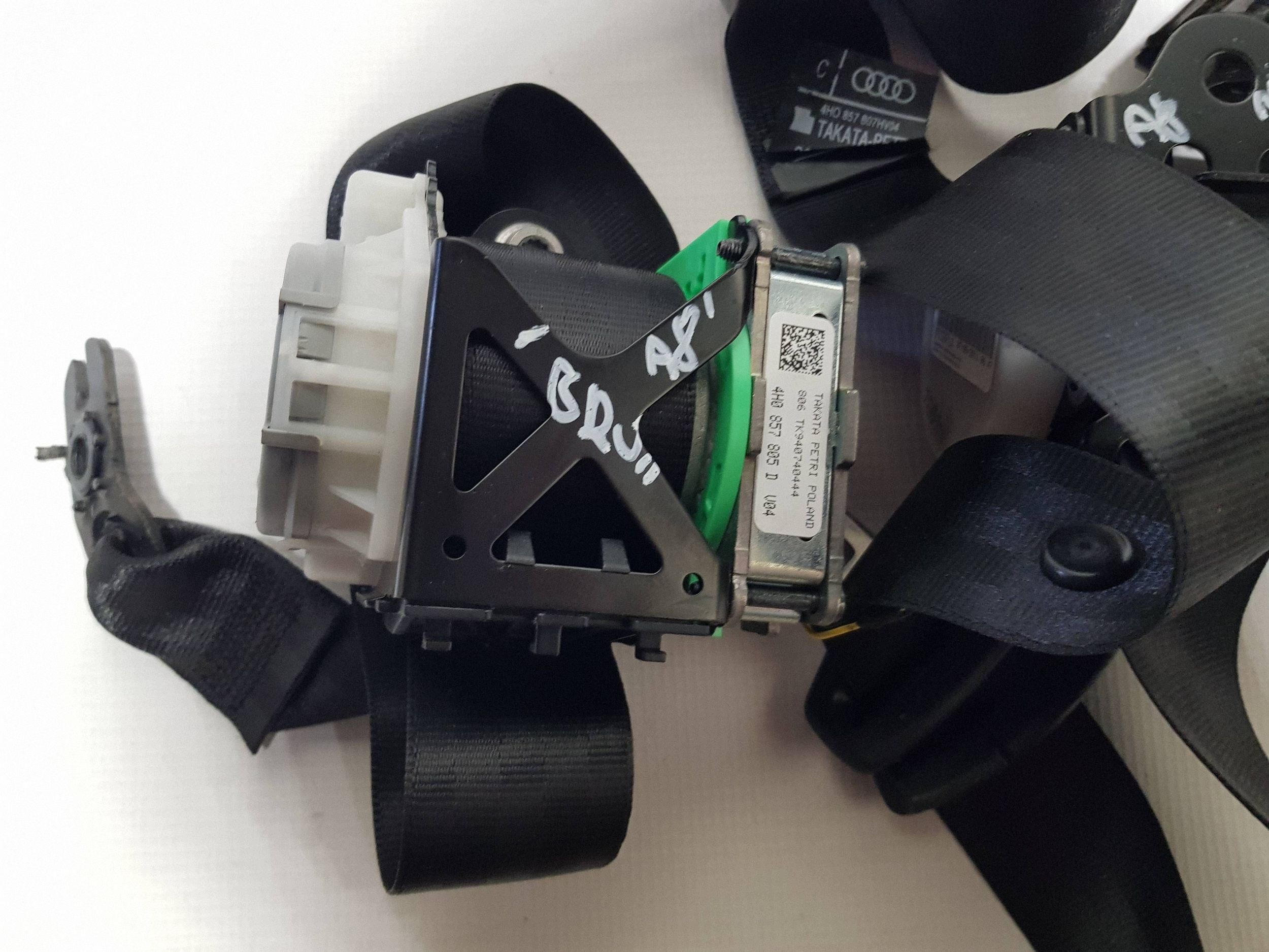 tension belts front rear part left right KOMPLET PASOW AUDI A8 D4