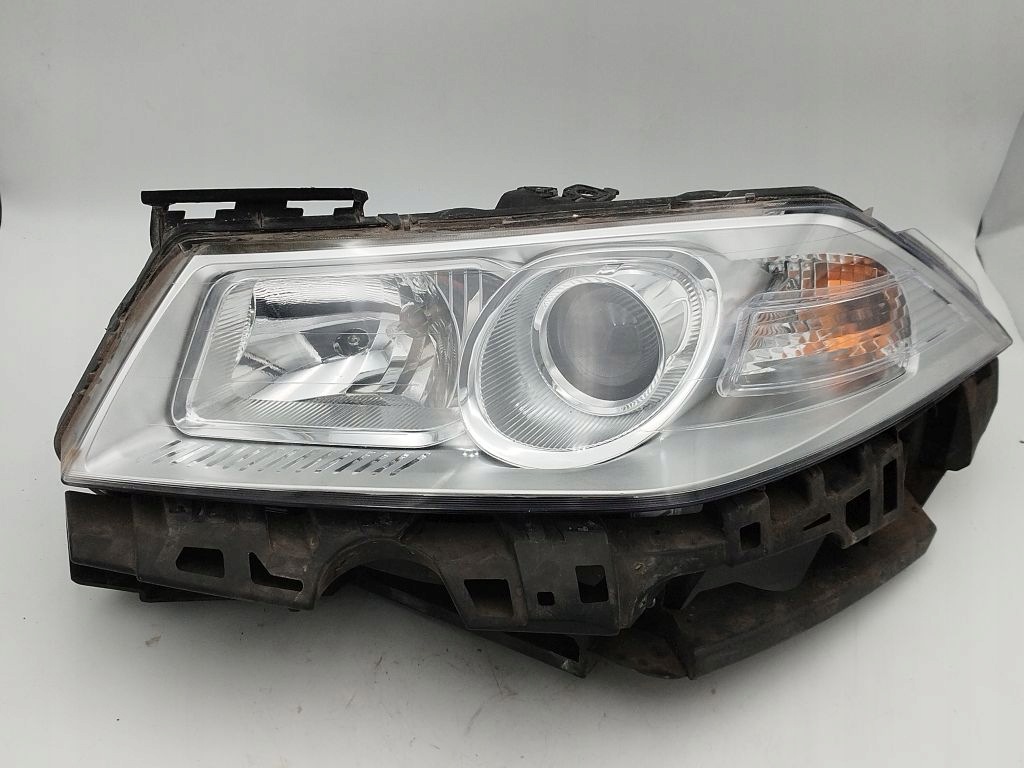 Renault Megane II 2 lift light left front front