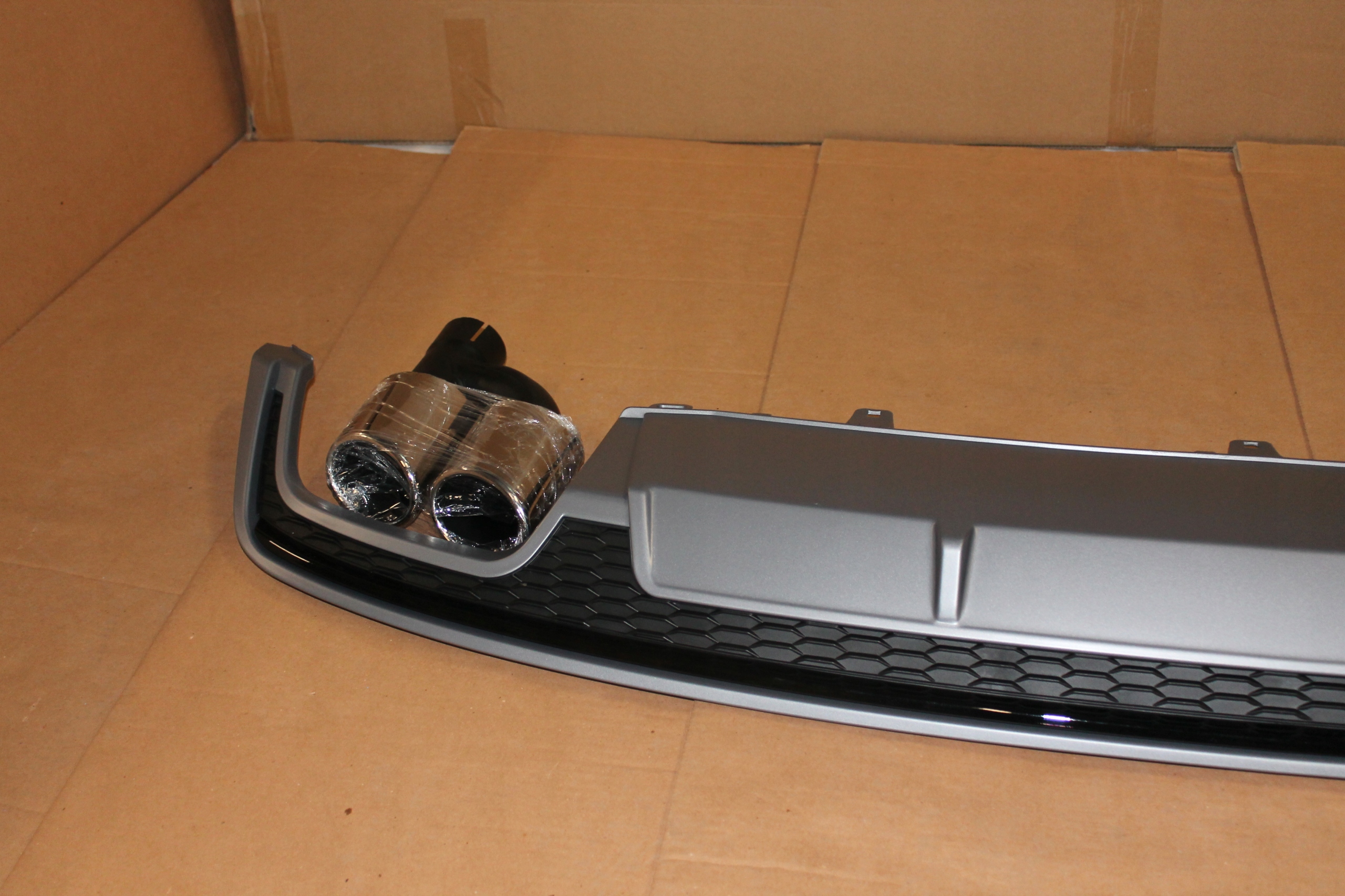 Dyfuzor tylnego zderzaka Audi A7 14-17 wzor S7 Numer katalogowy producenta 0051791937433