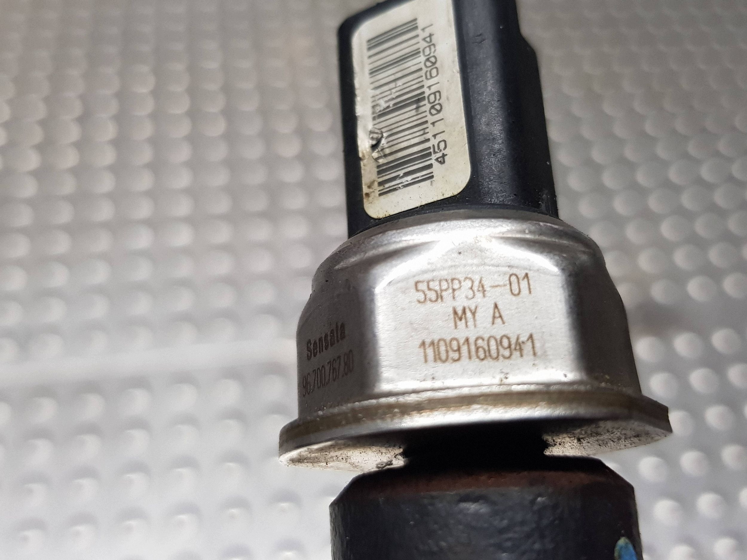 injection ramp sensor 9685297580 FORD C-MAX MK2 FOCUS MK3 1.6 TDCI