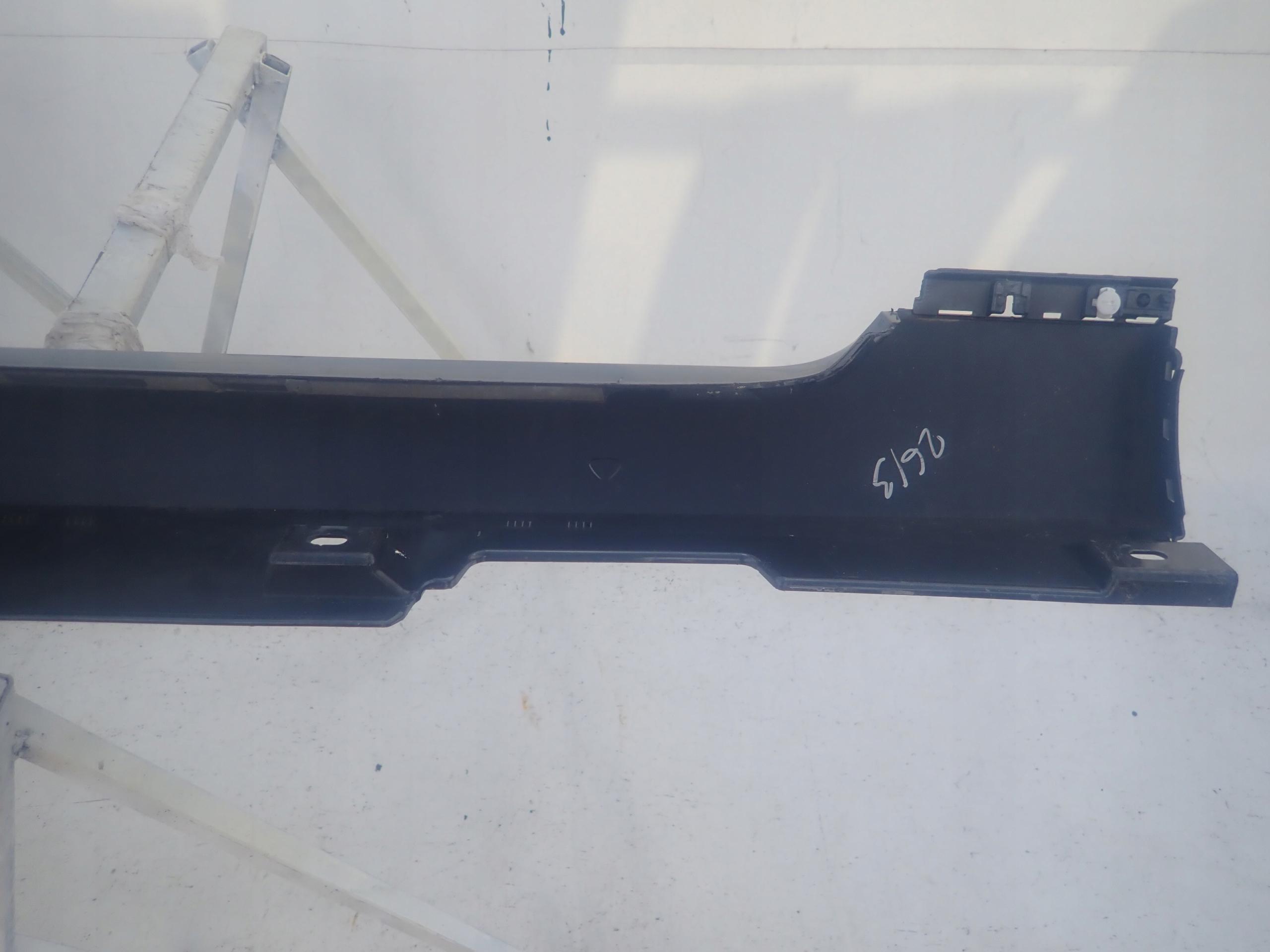 VW PASSAT B8 14- threshold right moulding threshold right